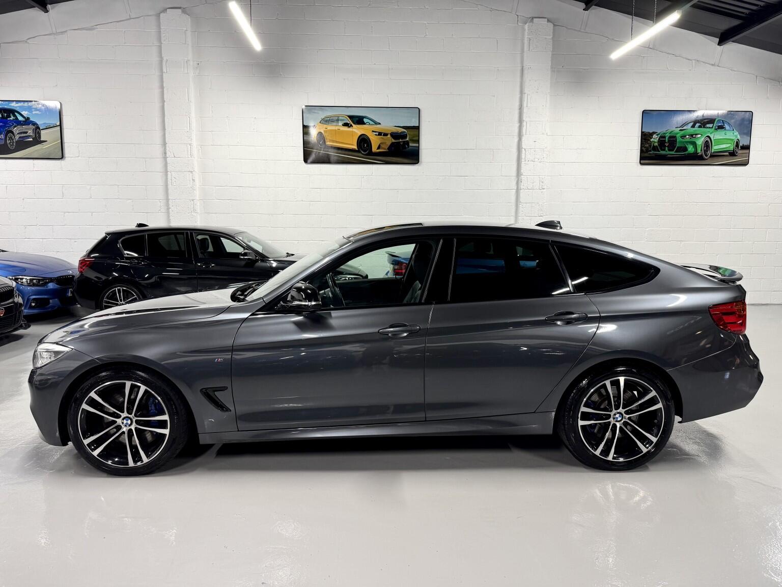 BMW 3 Series view 17
