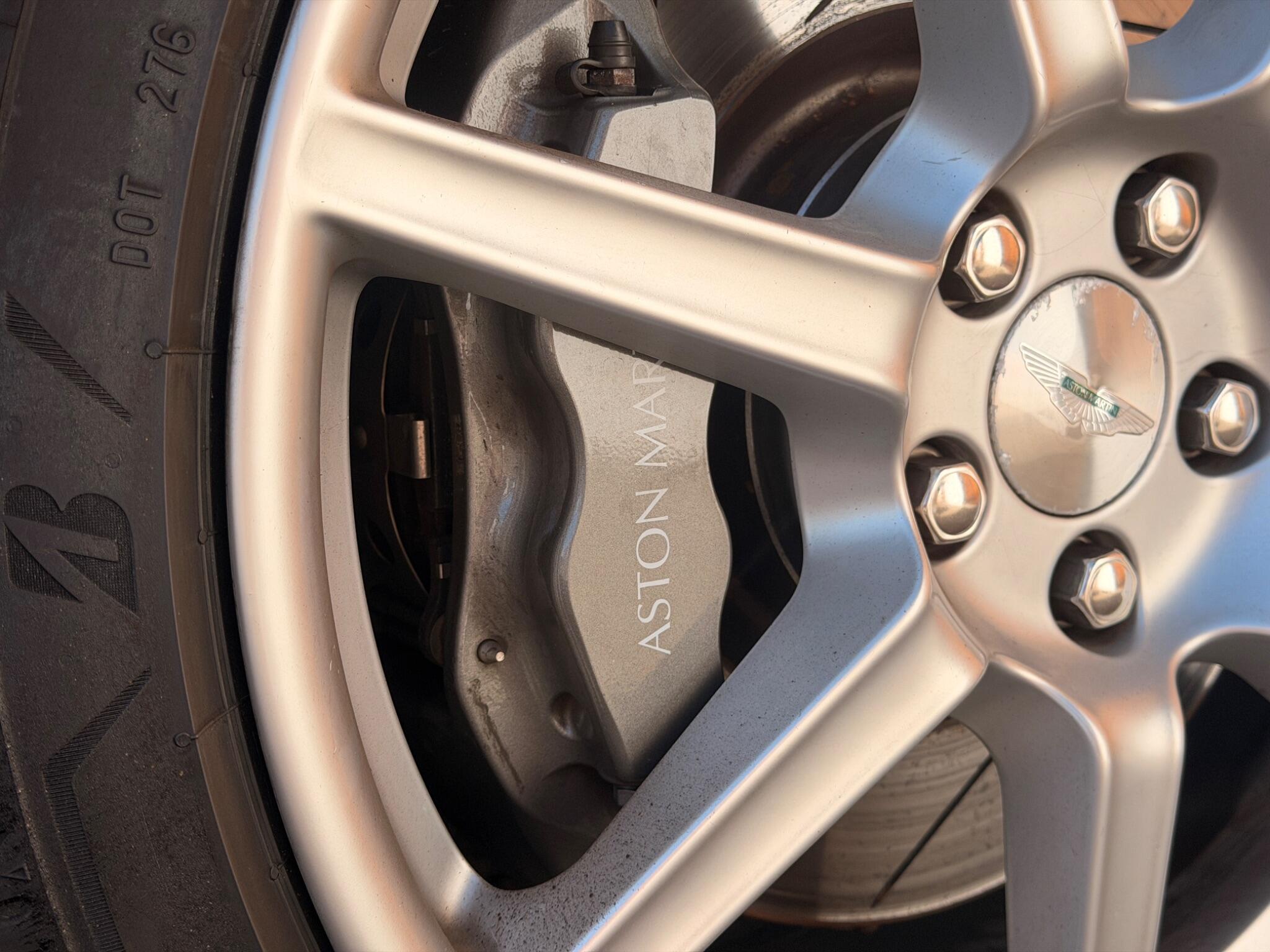 Aston Martin Vantage view 36