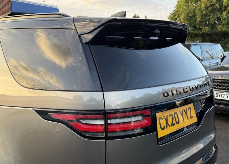 Land Rover Discovery 3 view 20