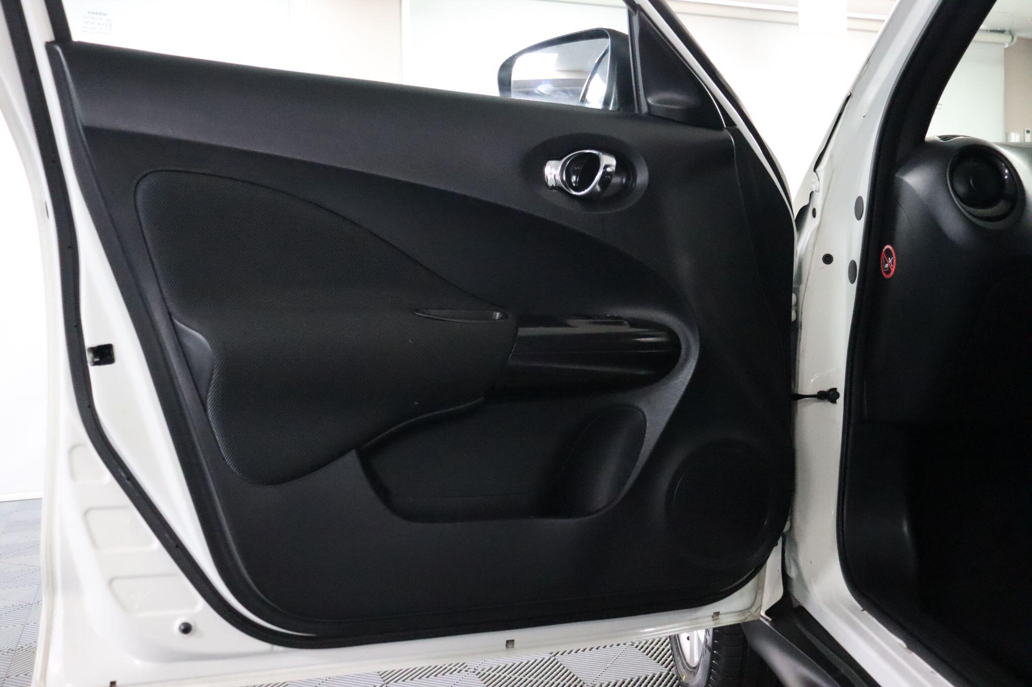 Nissan Juke view 43