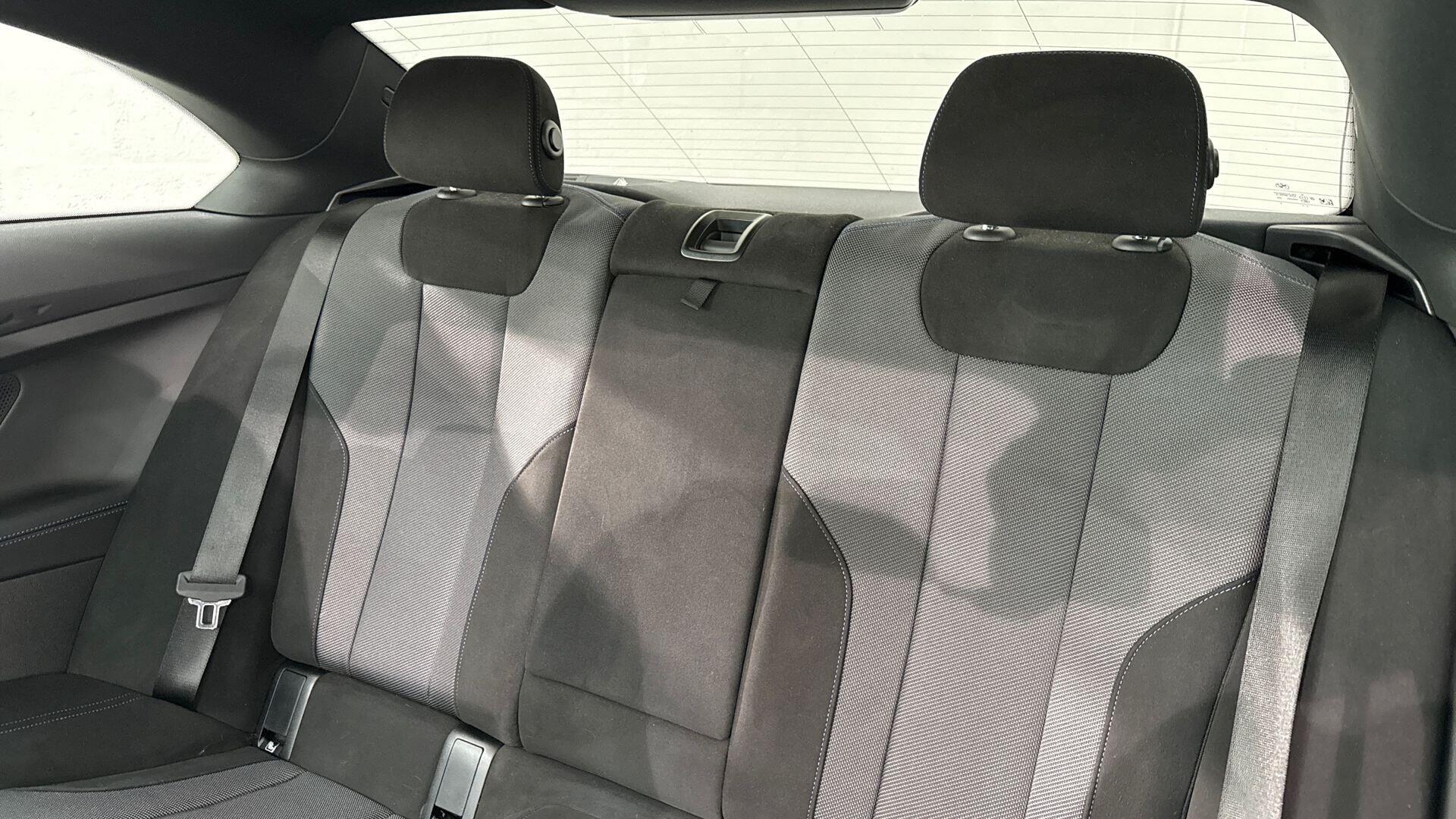 BMW 2 Series view 12