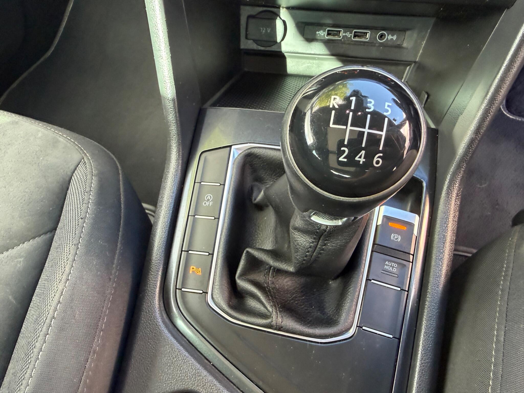Volkswagen Tiguan view 9