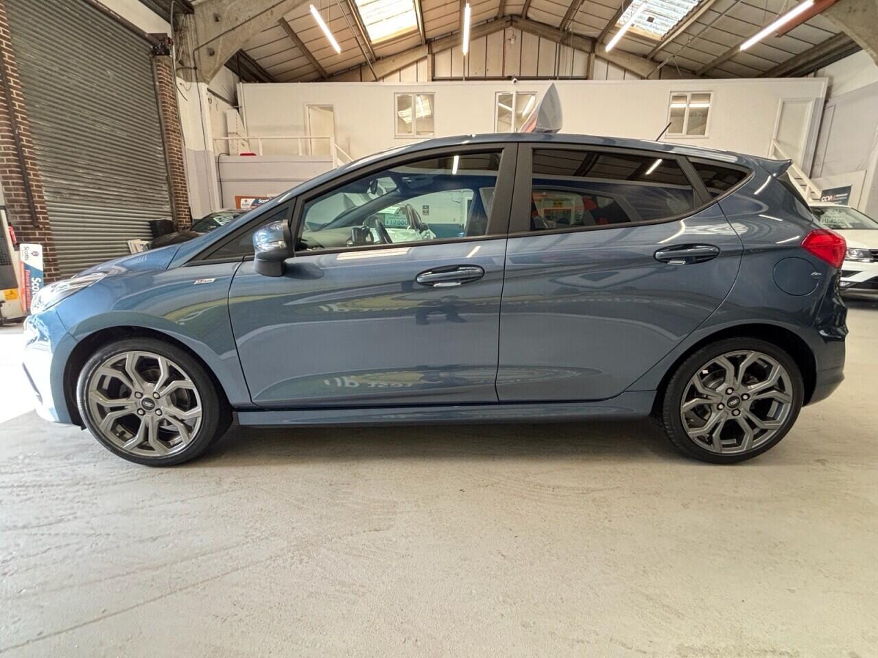 Ford Fiesta view 8