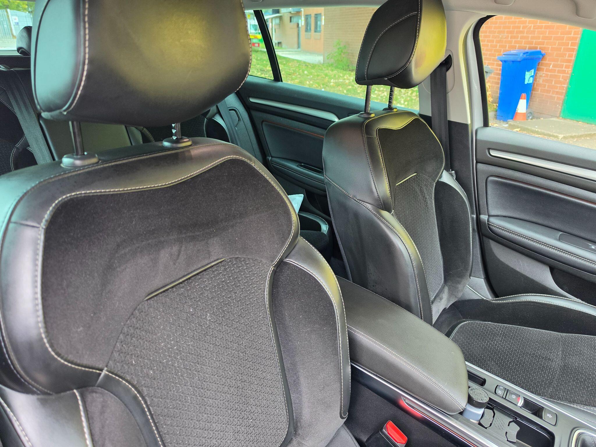 Renault Megane view 25