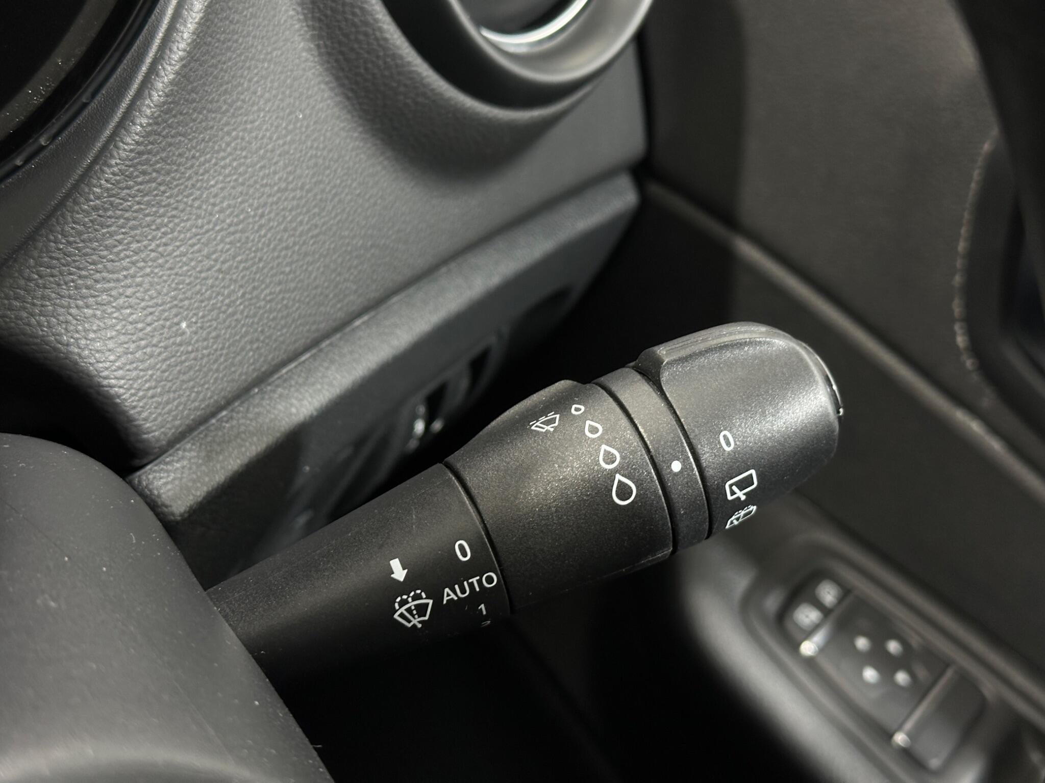 Renault Captur view 16
