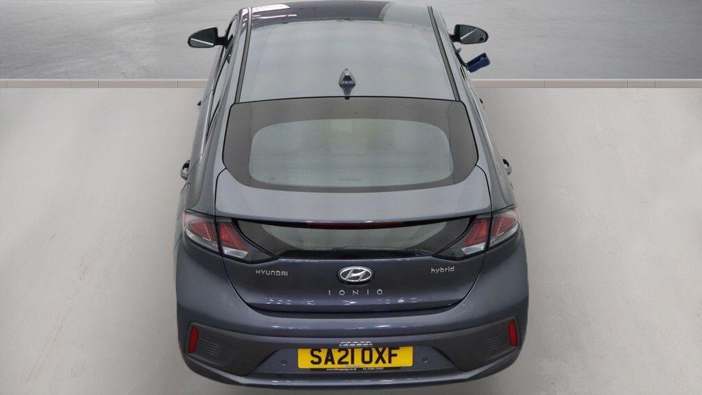 Hyundai IONIQ view 17