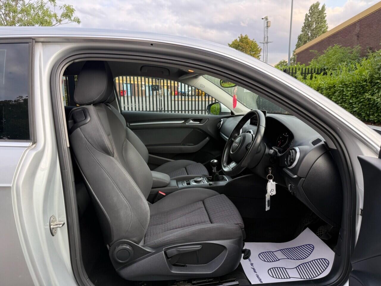 Audi A3 view 9