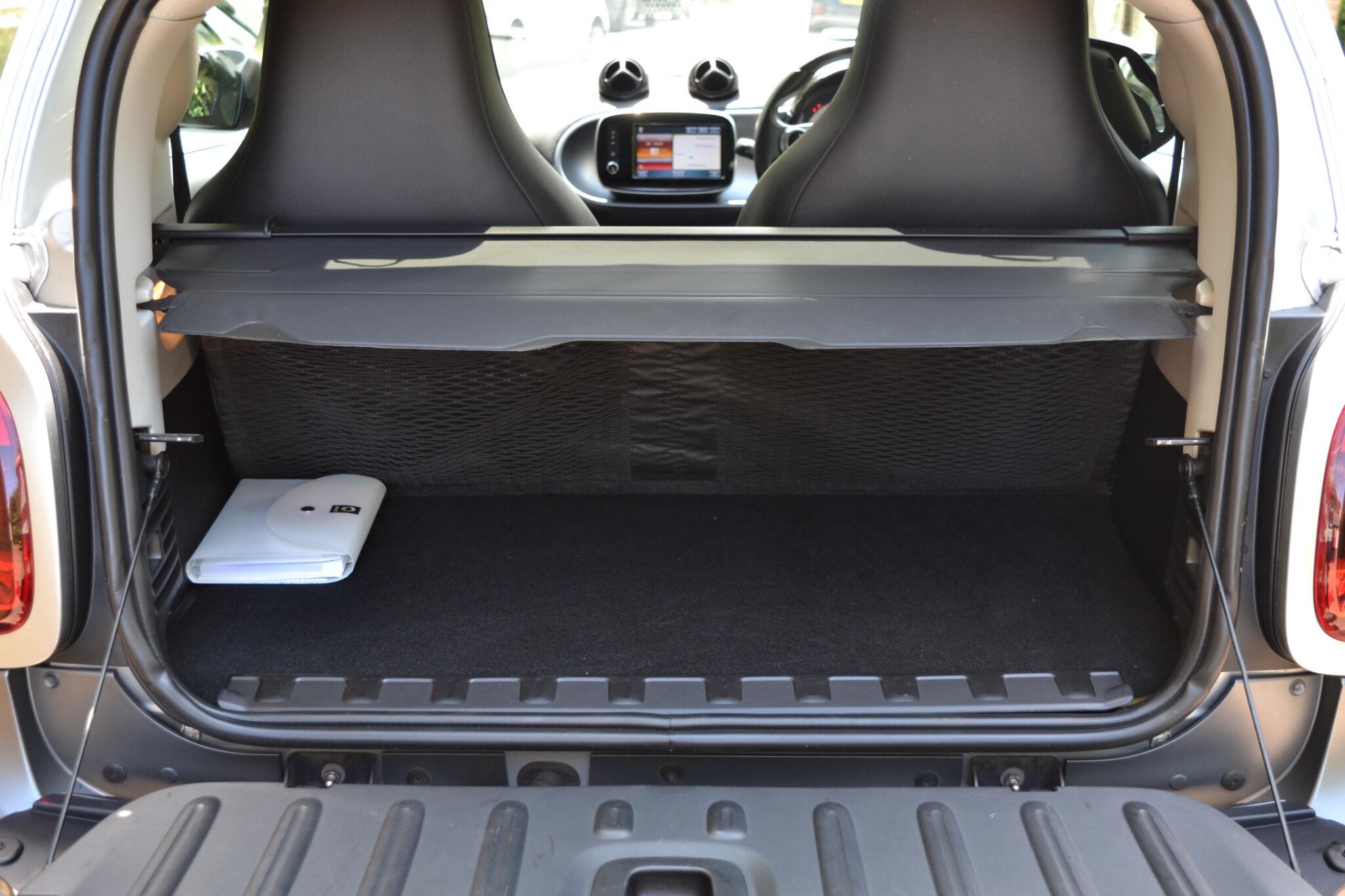 Smart Fortwo view 38