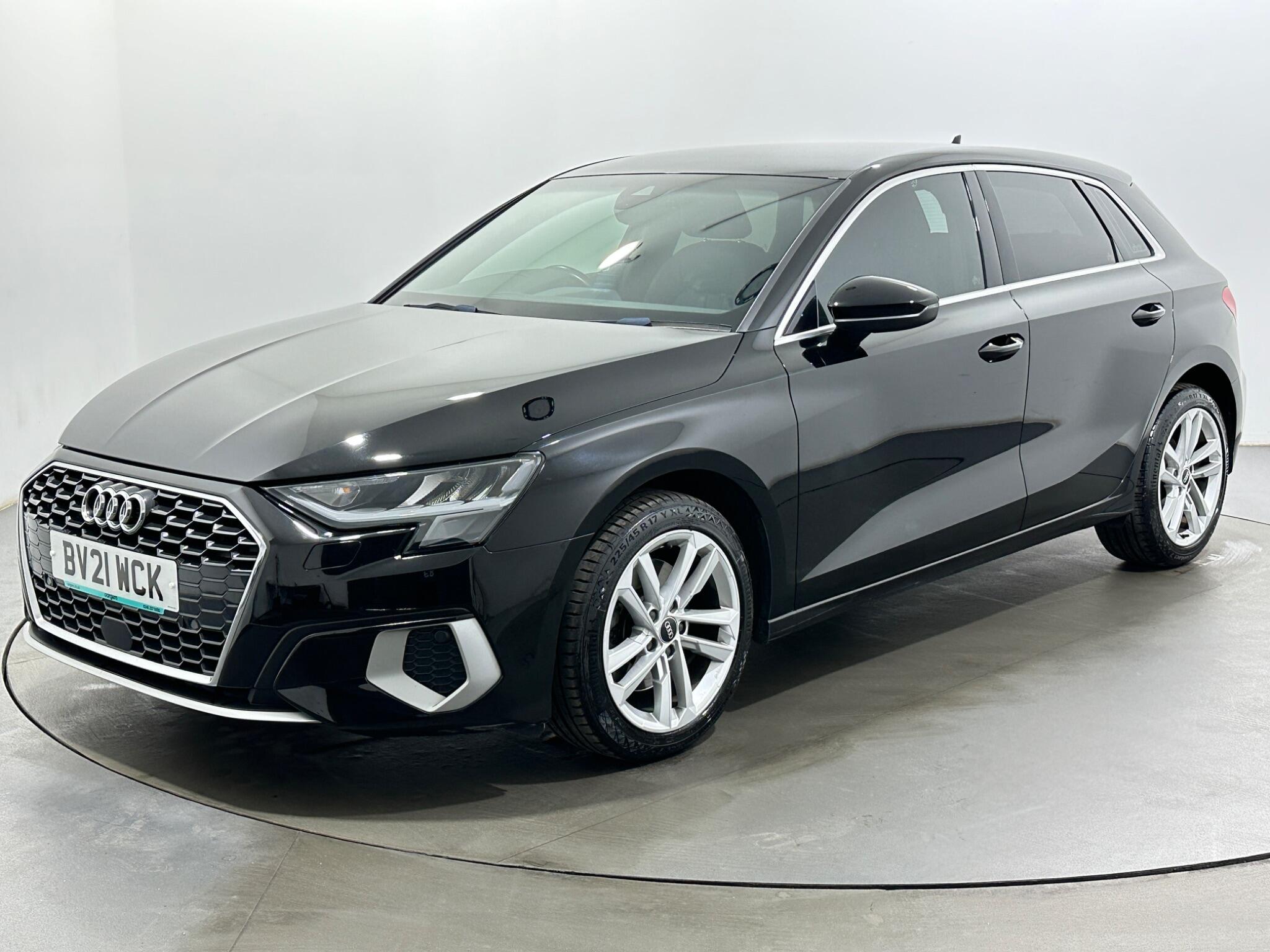 Audi A3 view 4