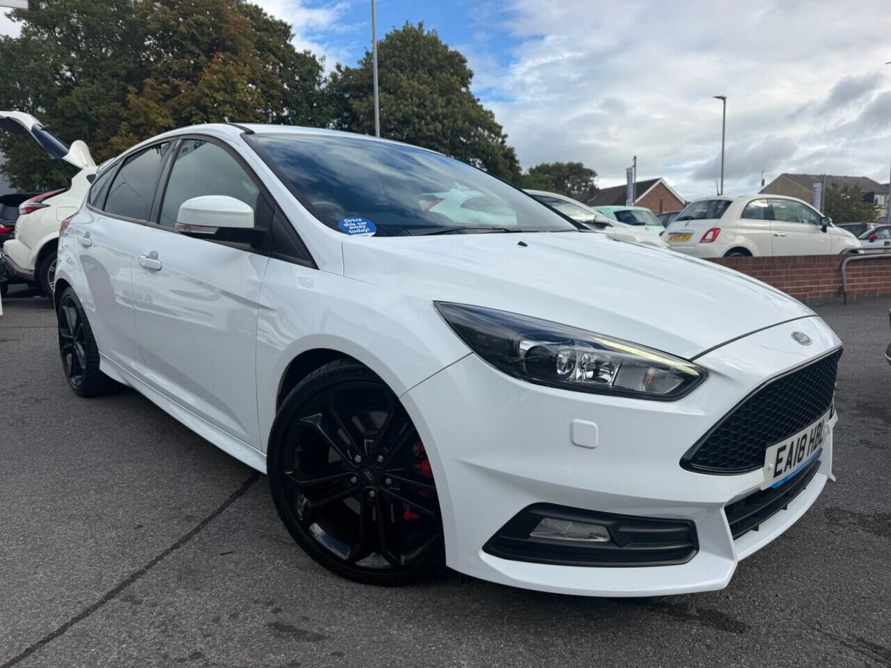Ford Focus view 20