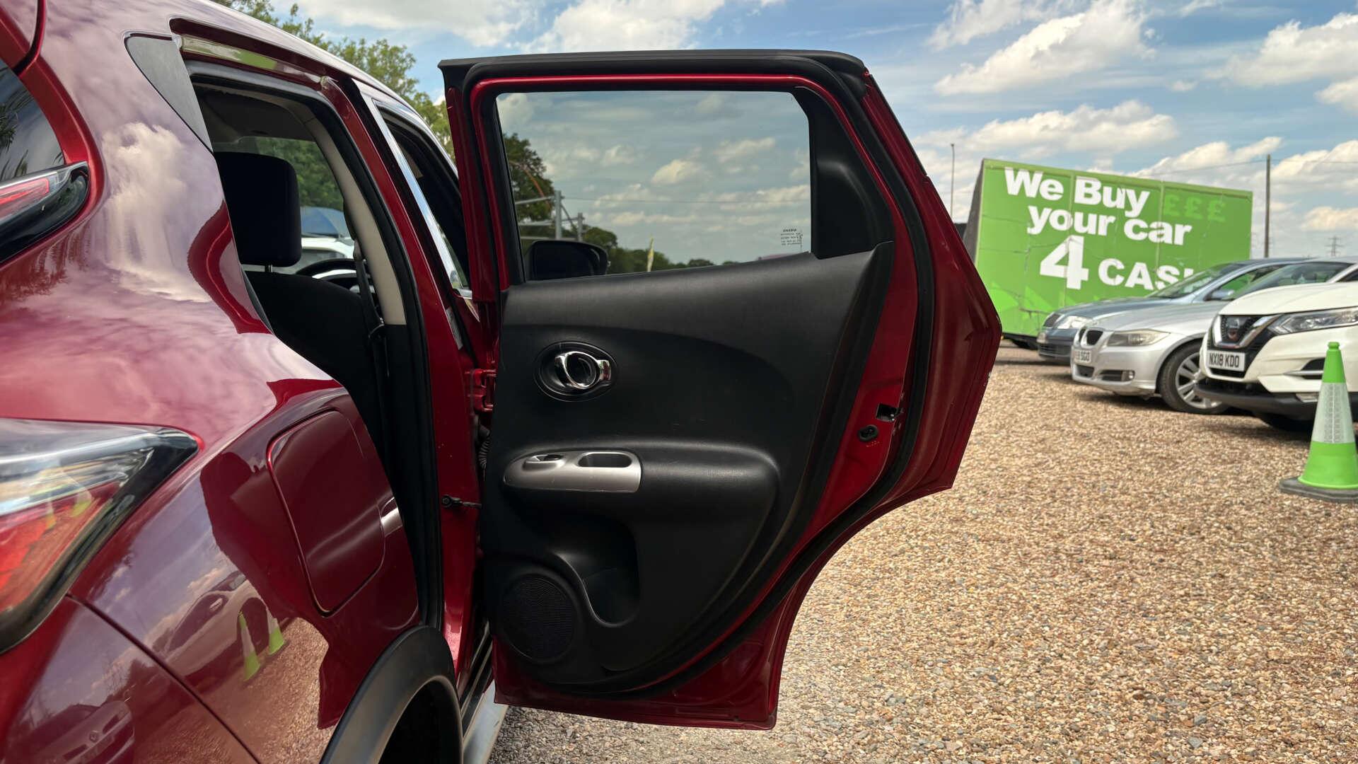 Nissan Juke view 33