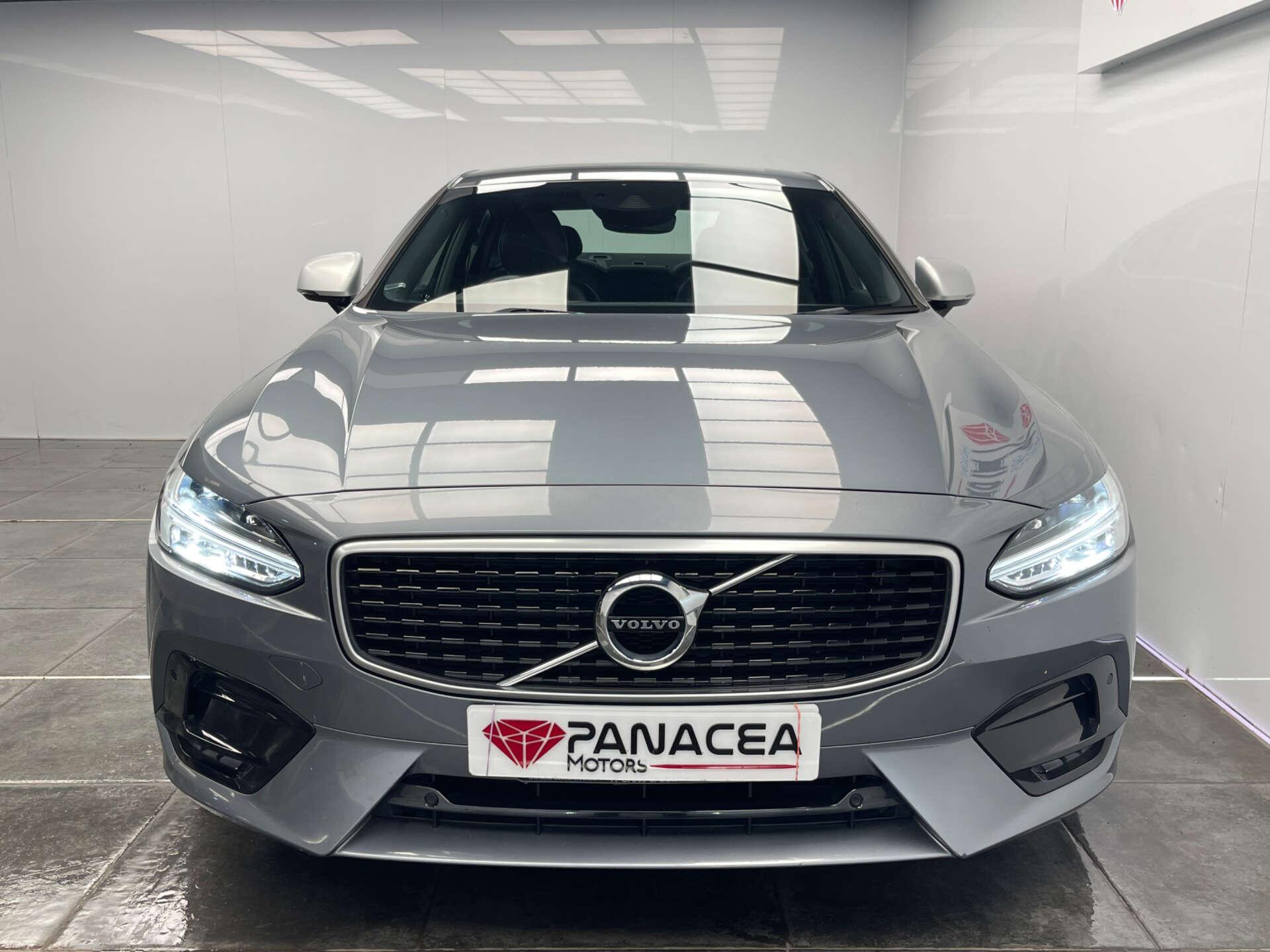Volvo S90 view 5