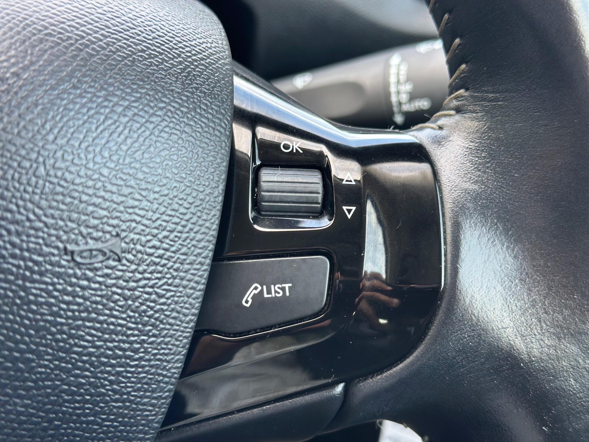 Peugeot 308 view 37