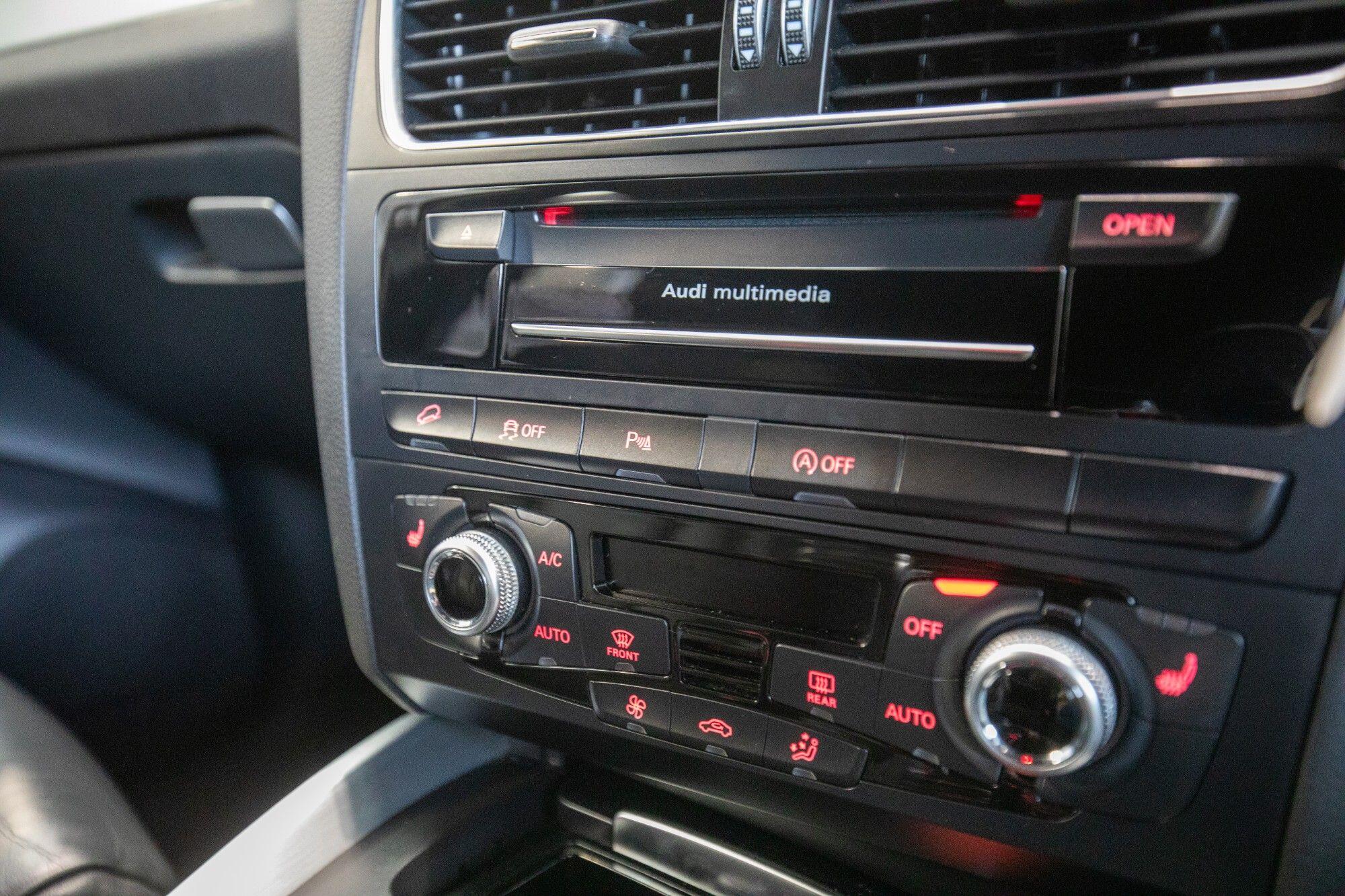 Audi Q5 view 22