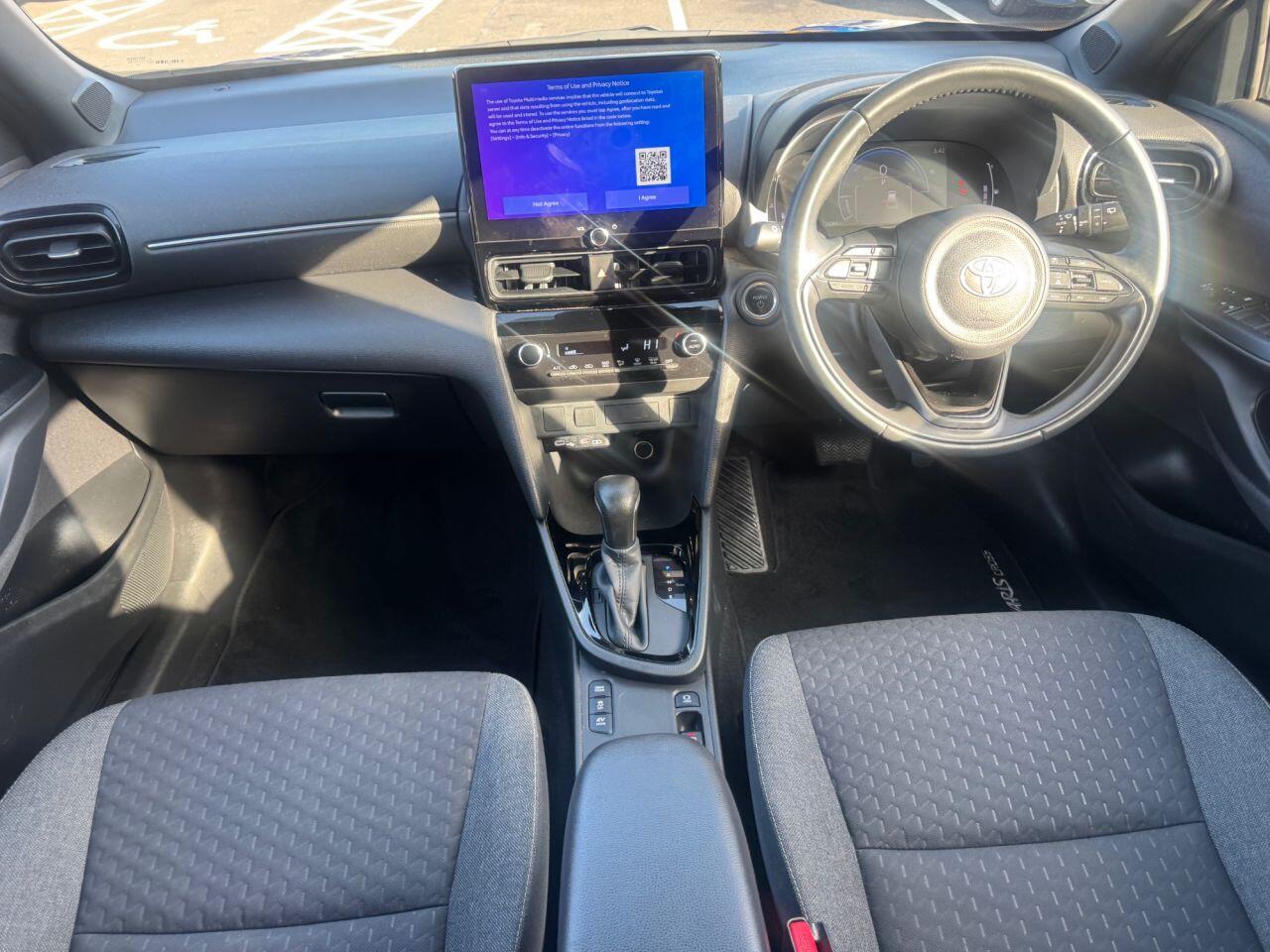 Toyota Yaris Cross view 10