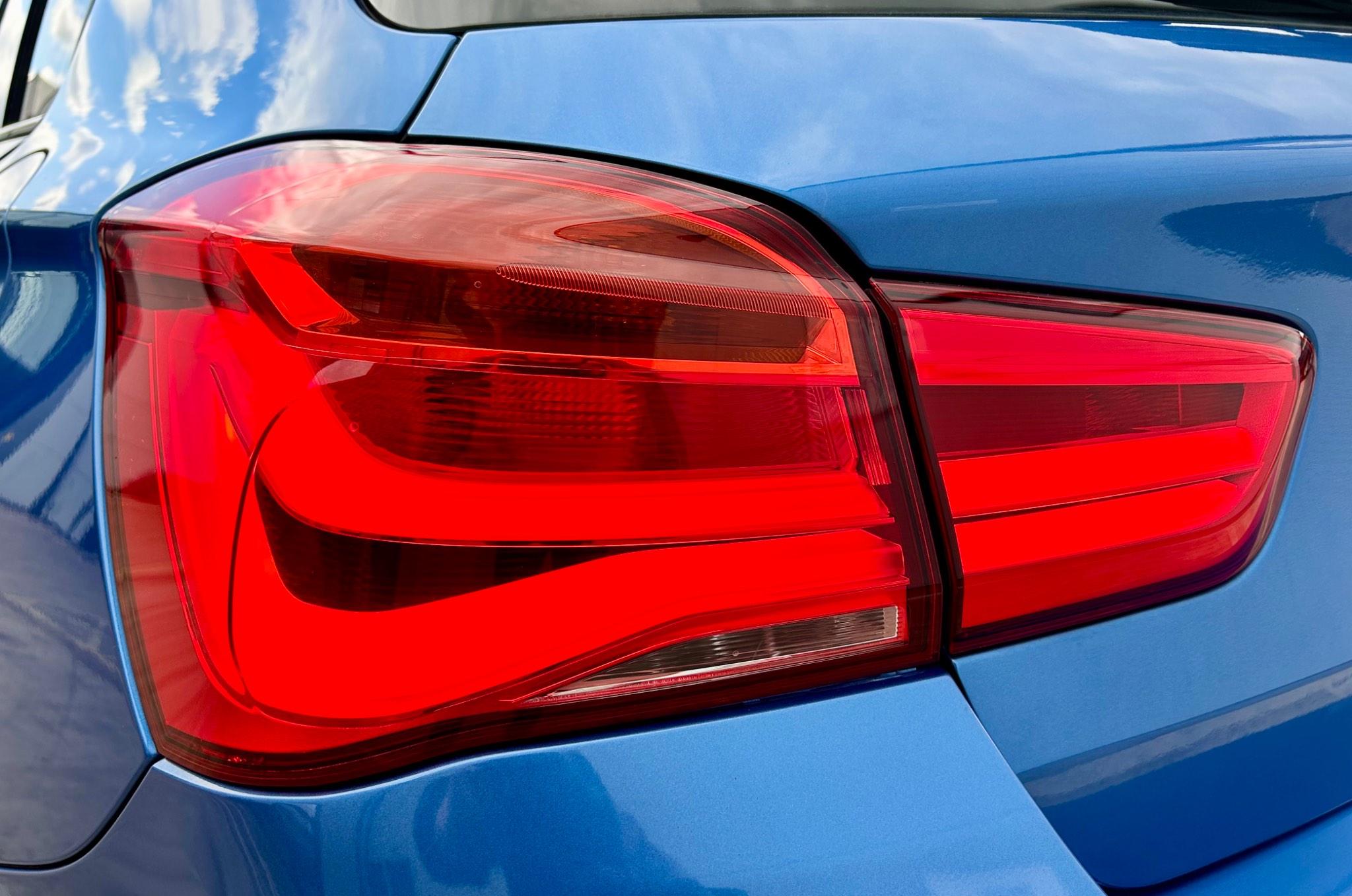 BMW 1 Series view 11