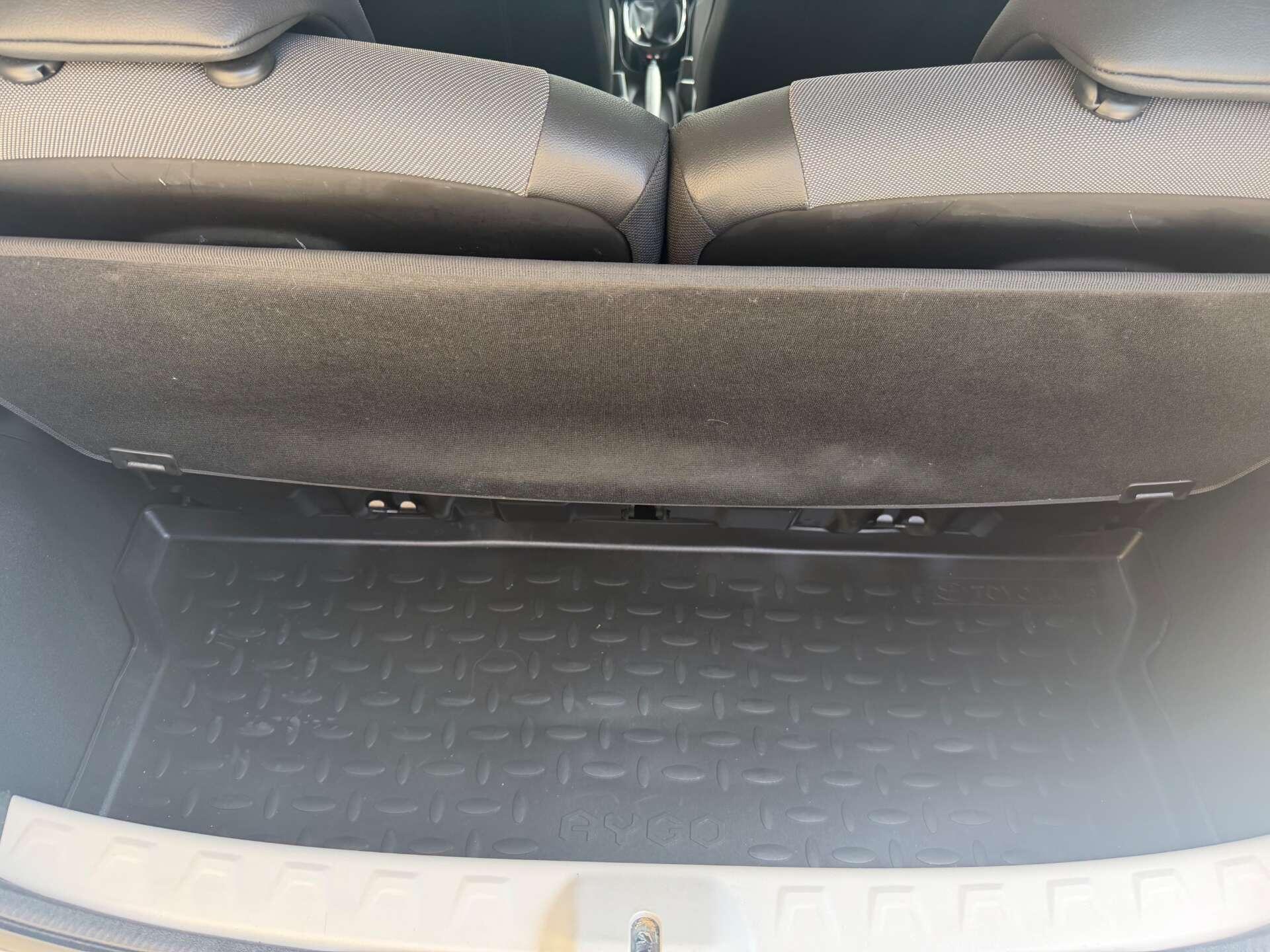 Toyota Aygo view 19