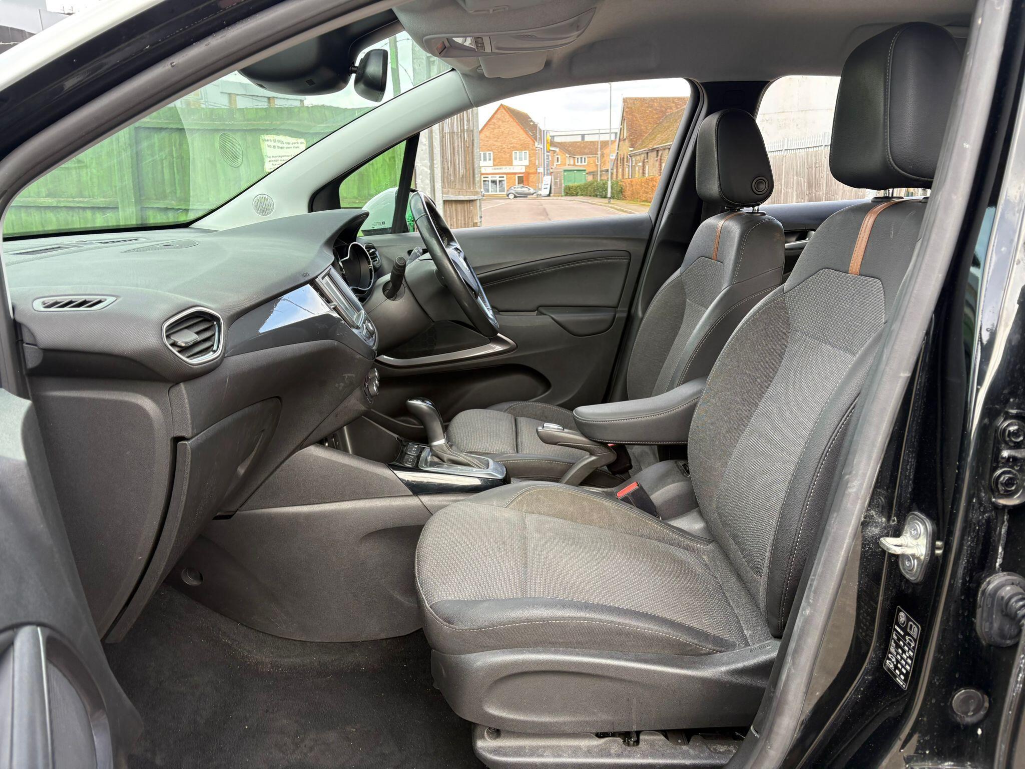 Vauxhall Crossland view 18