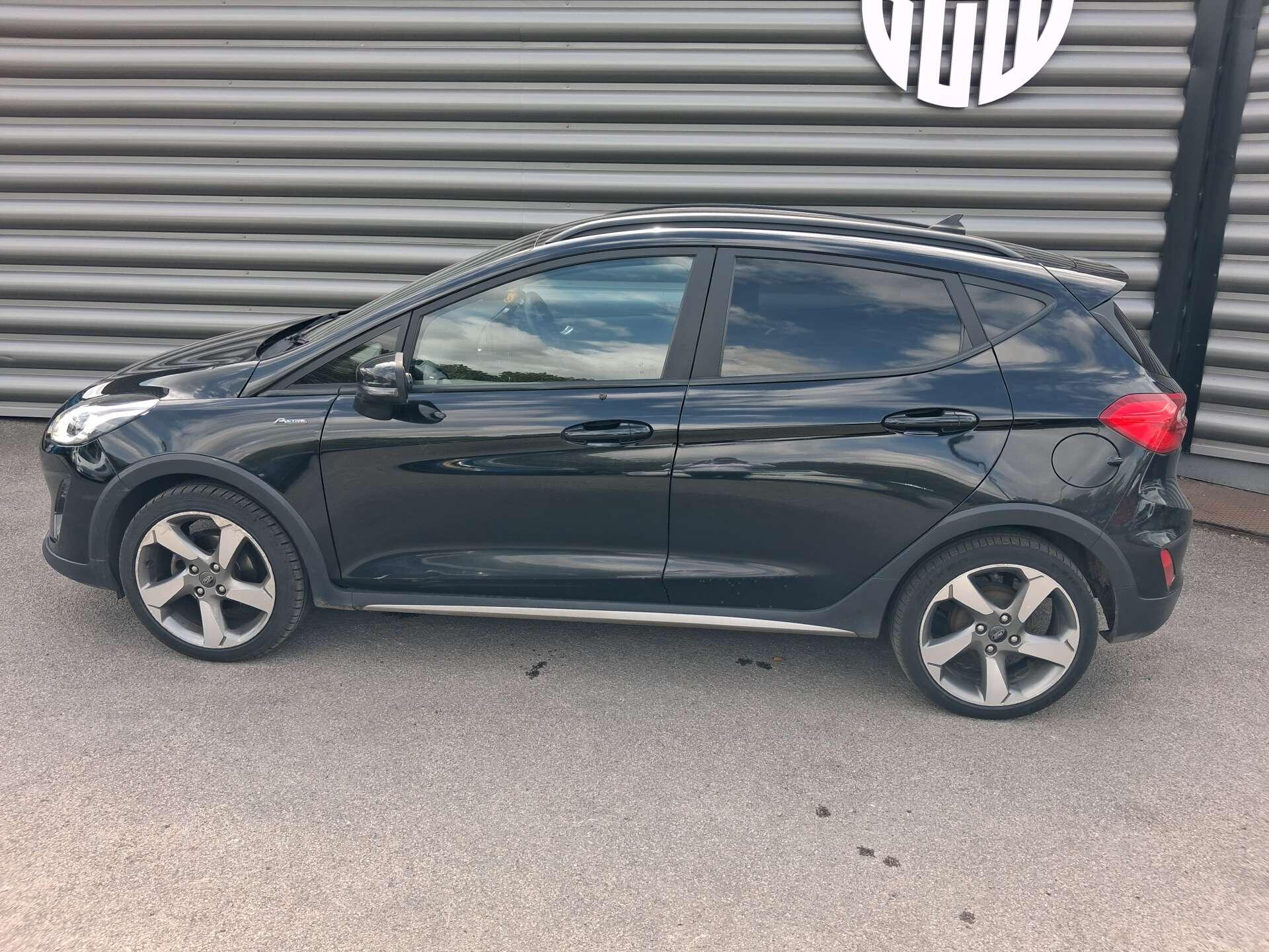 Ford Fiesta view 6
