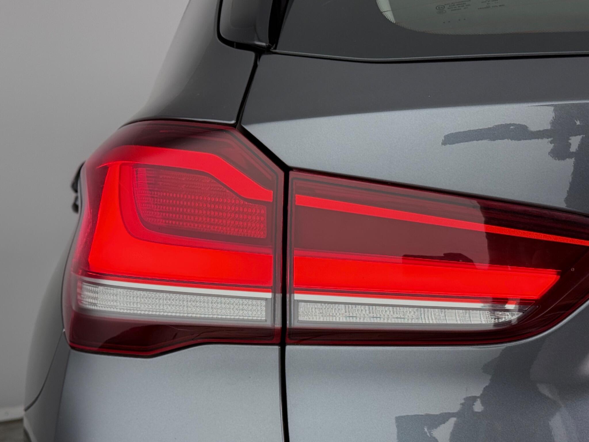 BMW X1 view 9