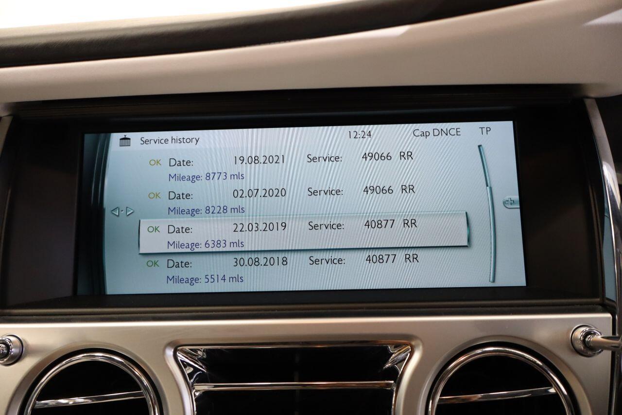 Rolls-Royce Wraith view 28