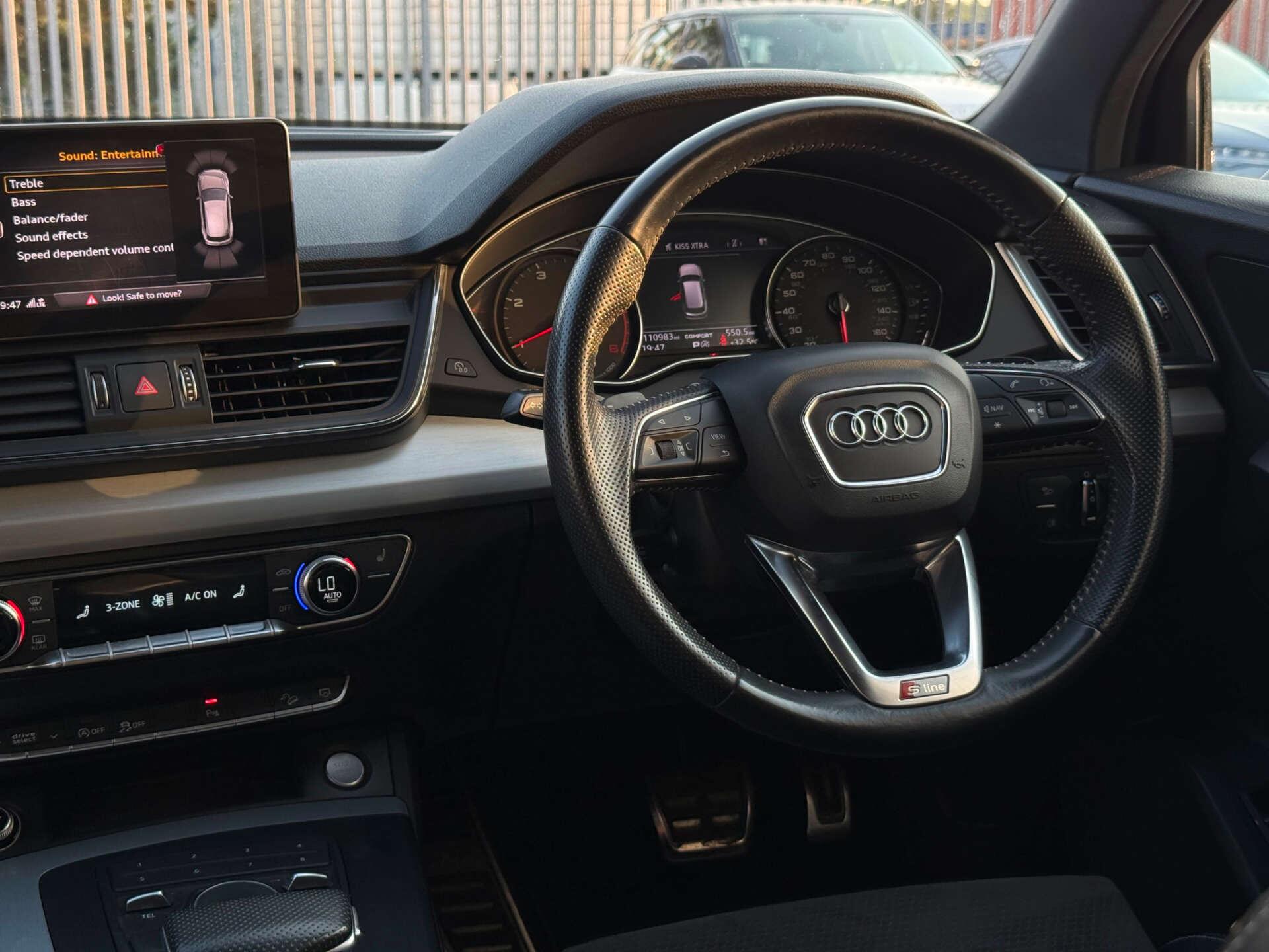 Audi Q5 view 51