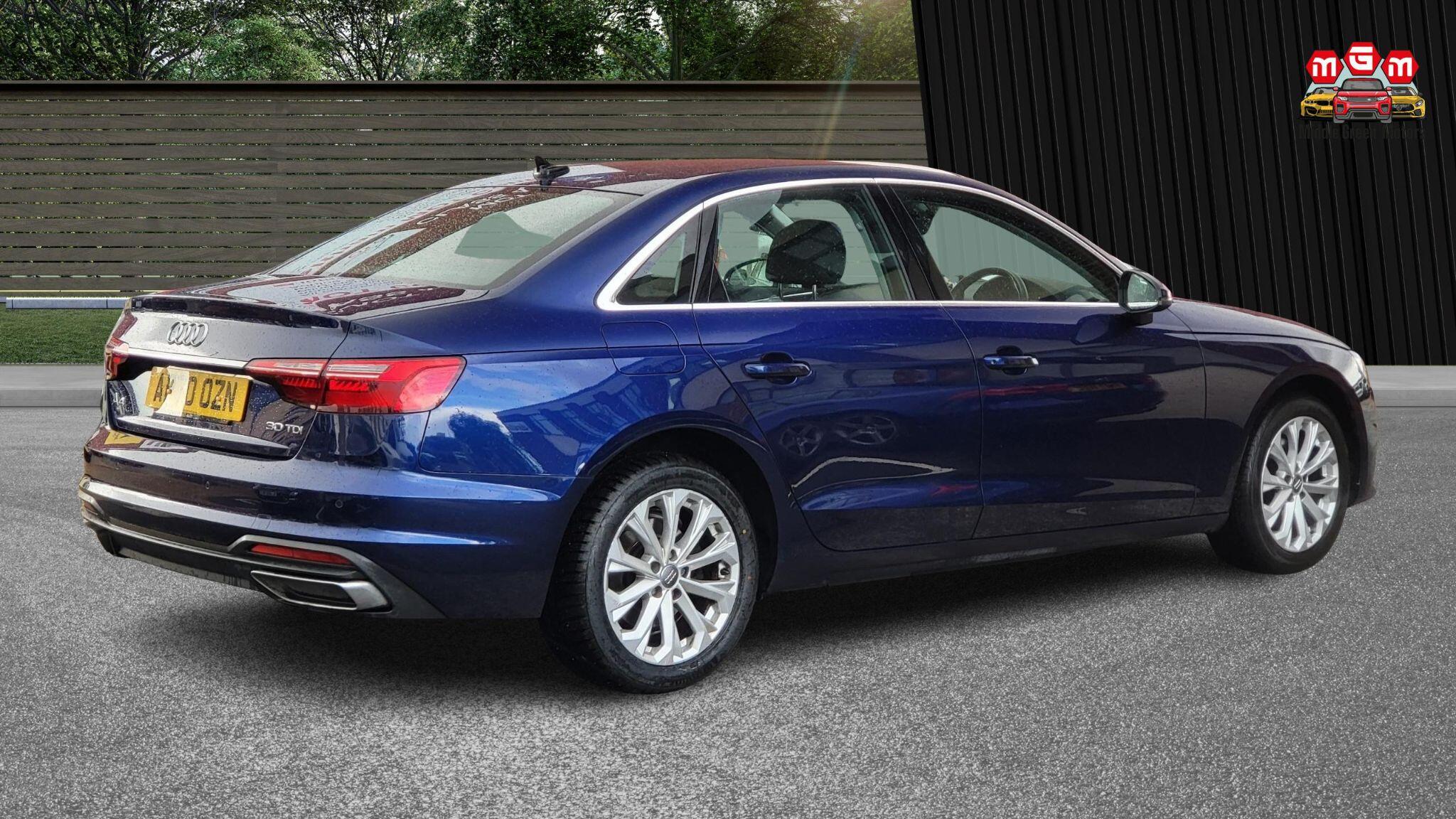 Audi A4 view 10