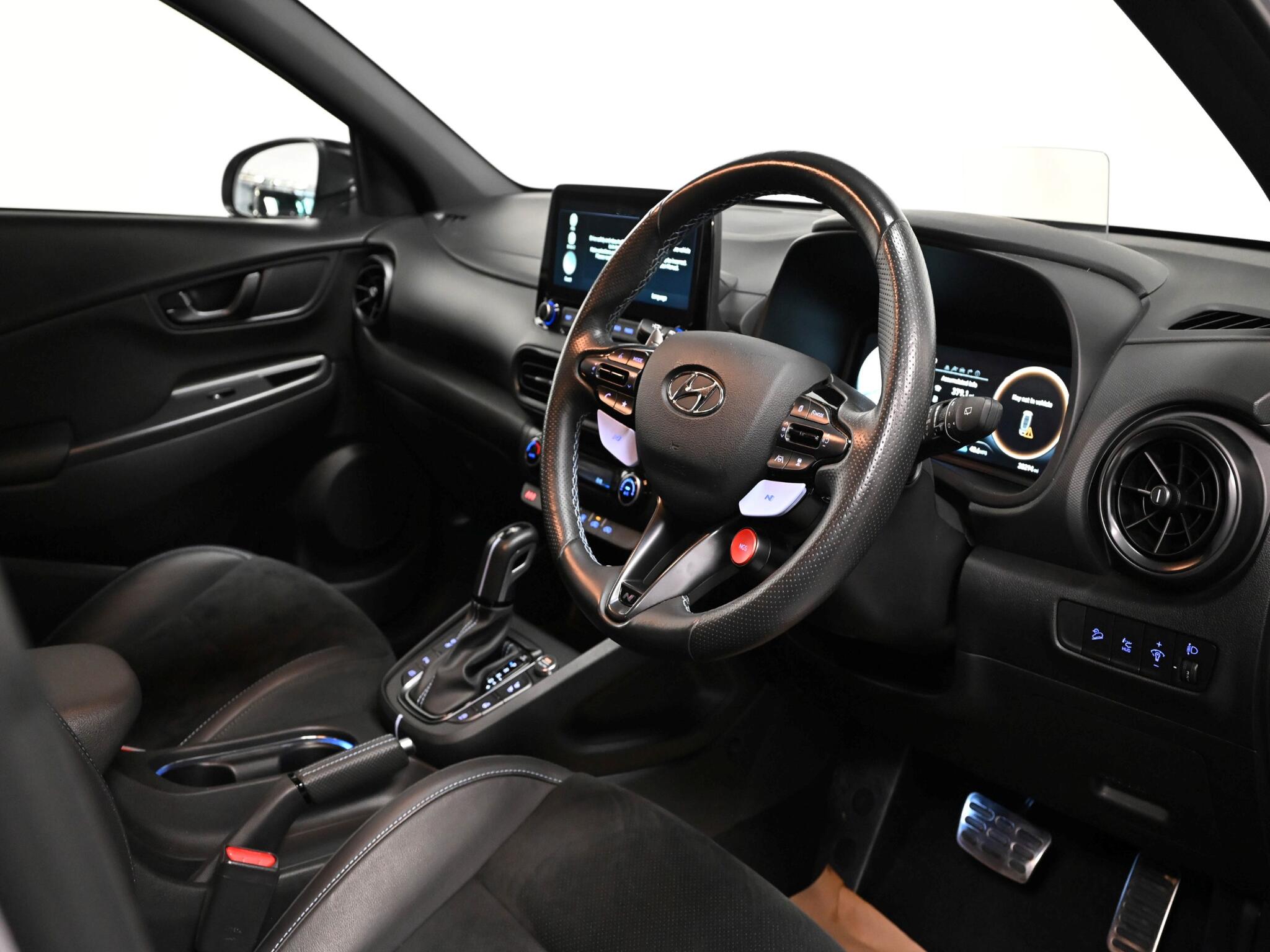 Hyundai Kona view 35