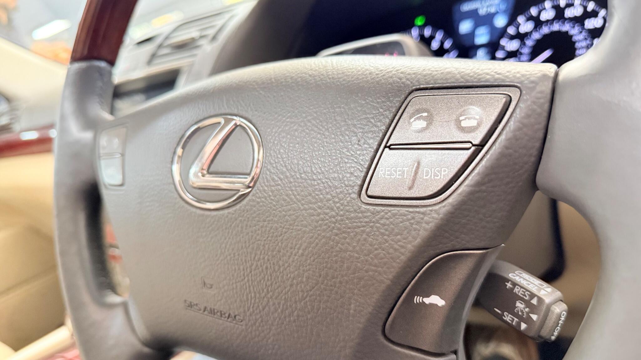 Lexus LS view 20