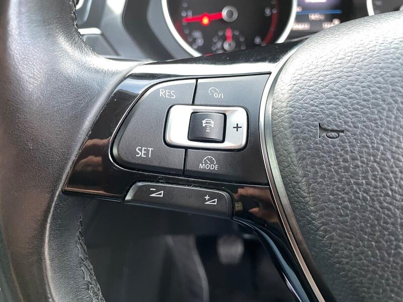2016 Volkswagen Tiguan image 18