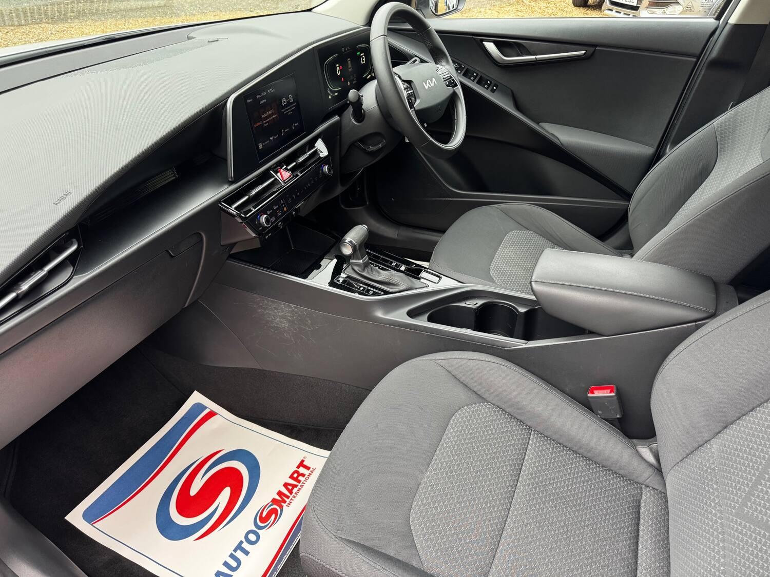 Kia Niro view 7