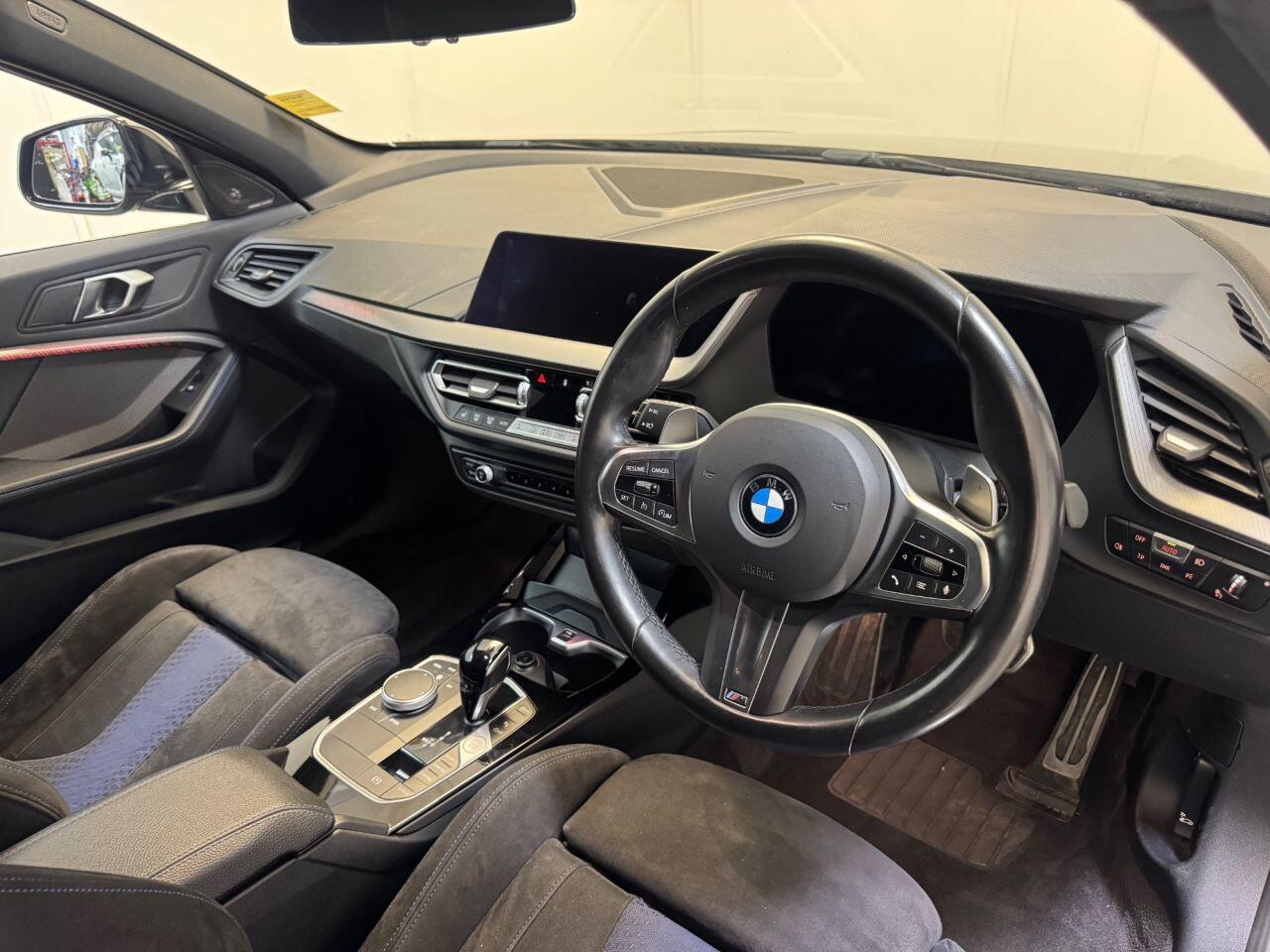 BMW 1 Series view 76