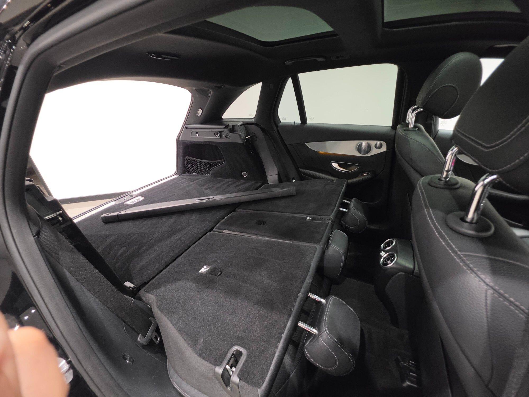 Mercedes-Benz GLC view 50