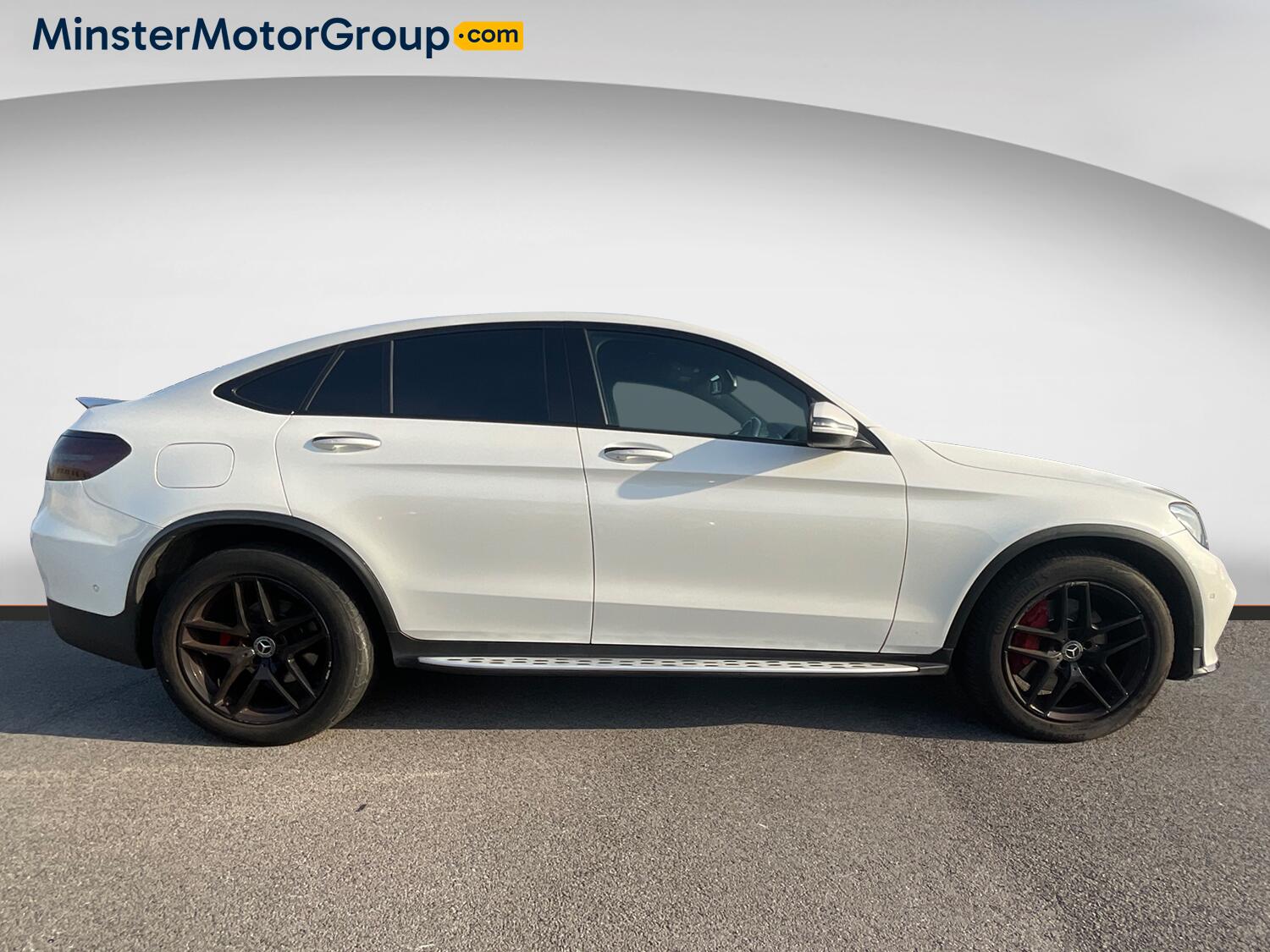 Mercedes-Benz GLC view 2
