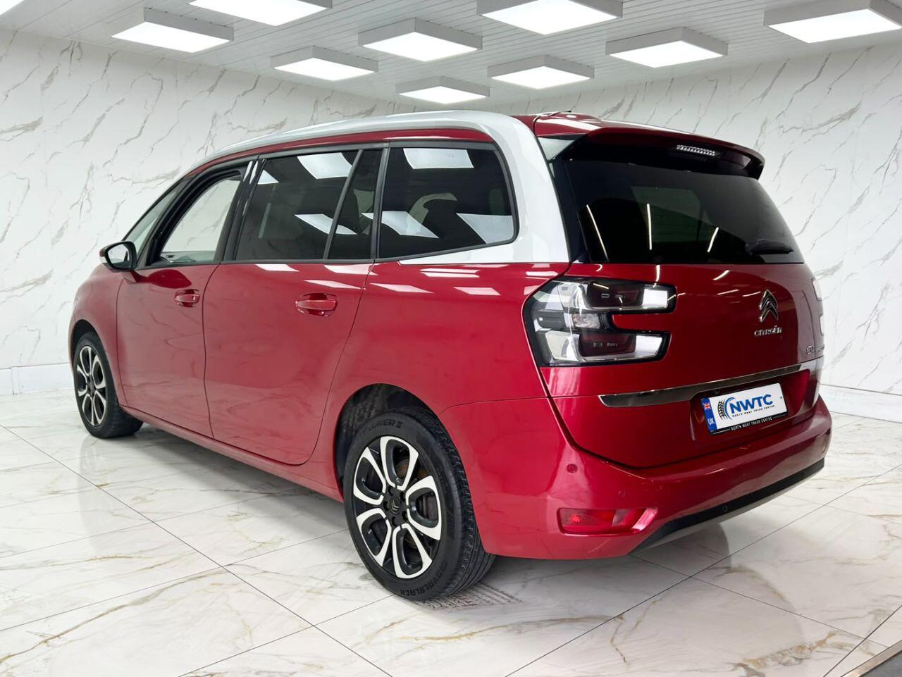 Citroen Grand C4 Spacetourer view 8