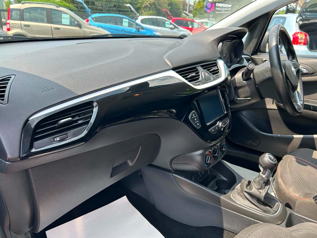 Vauxhall Corsa view 17