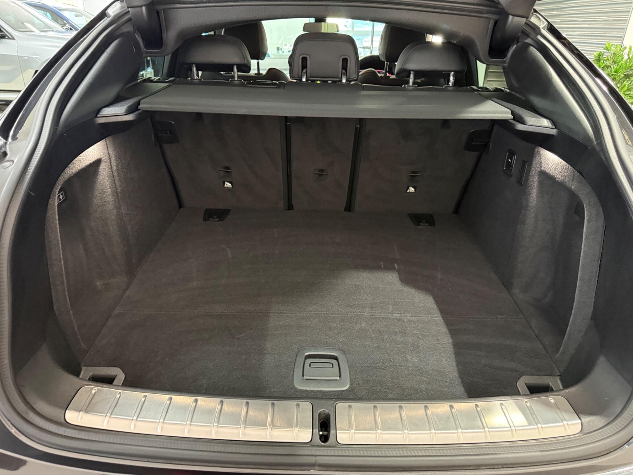 BMW X4 view 36