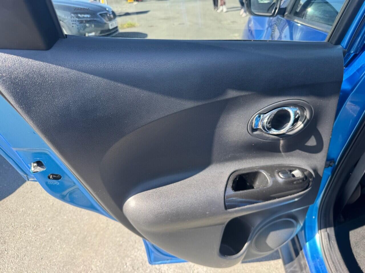Nissan Juke view 28