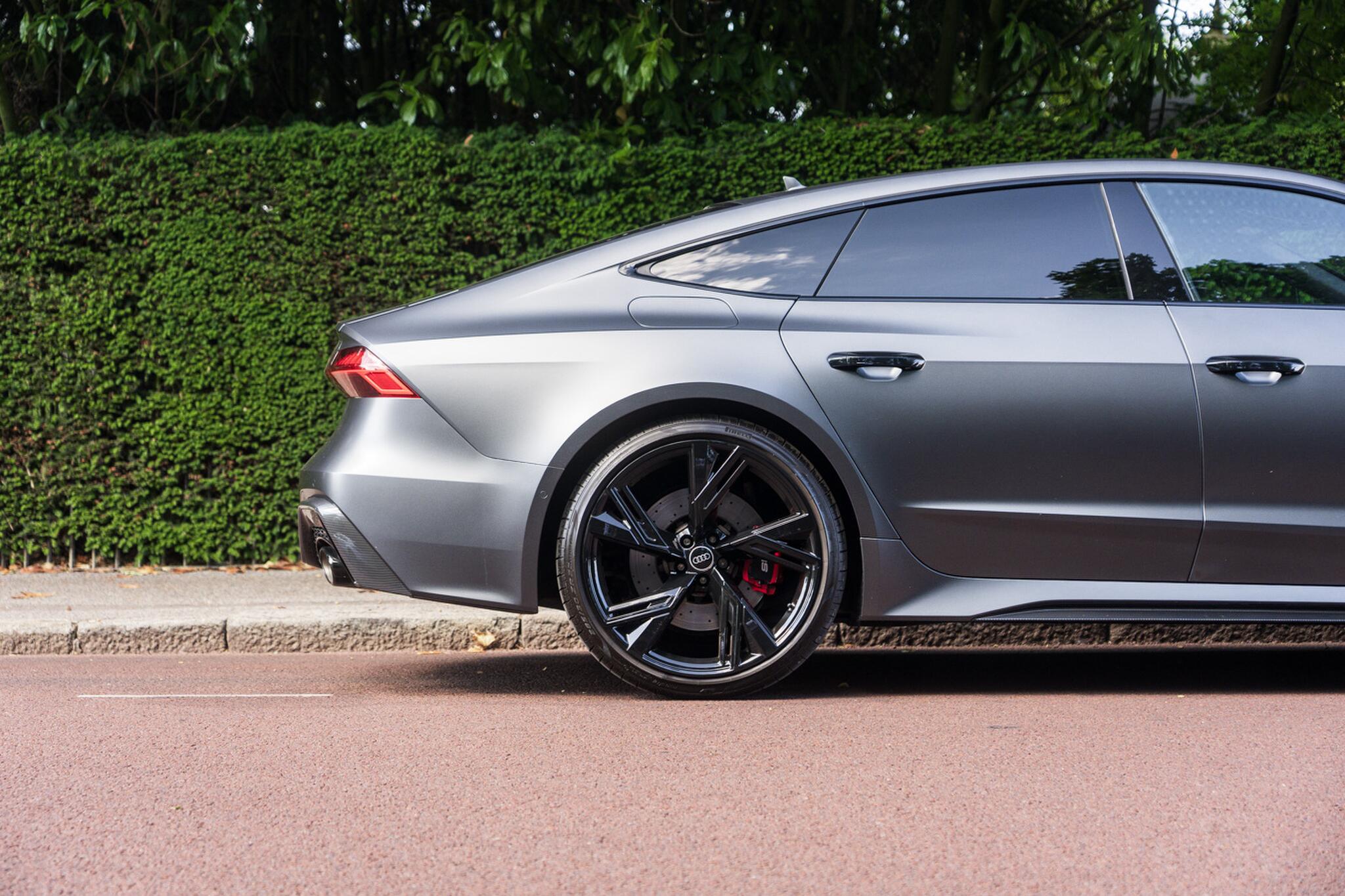 Audi RS7 view 6