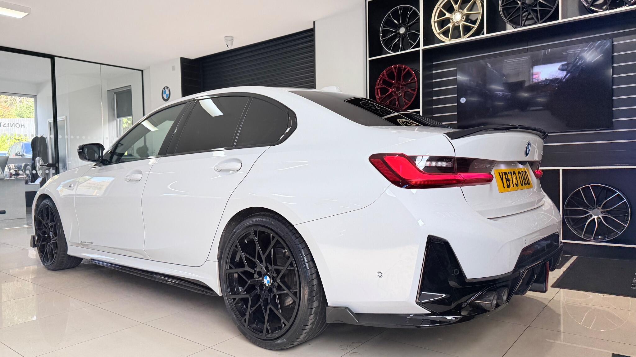 BMW 3 Series view 48