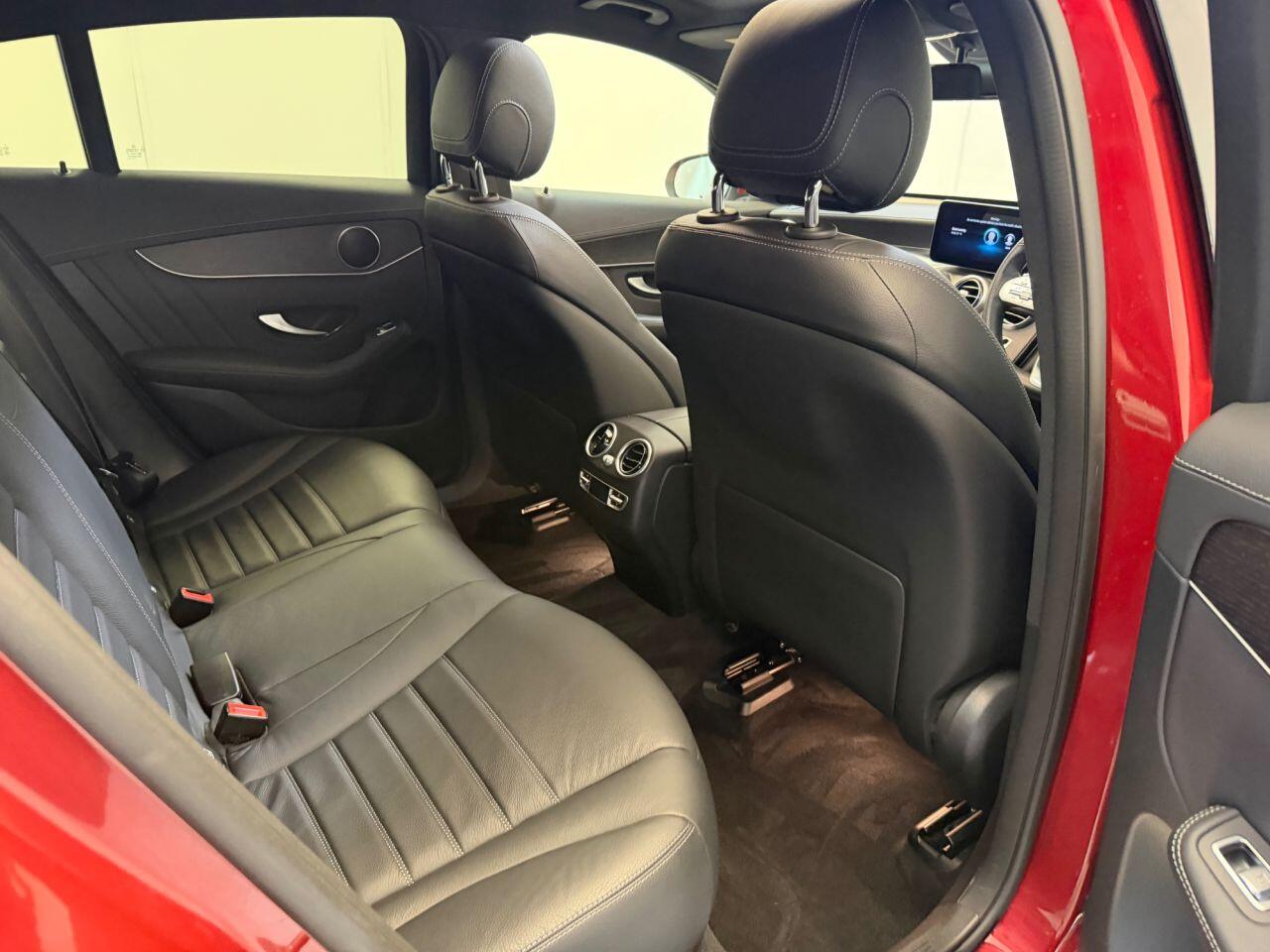 Mercedes-Benz GLC view 53