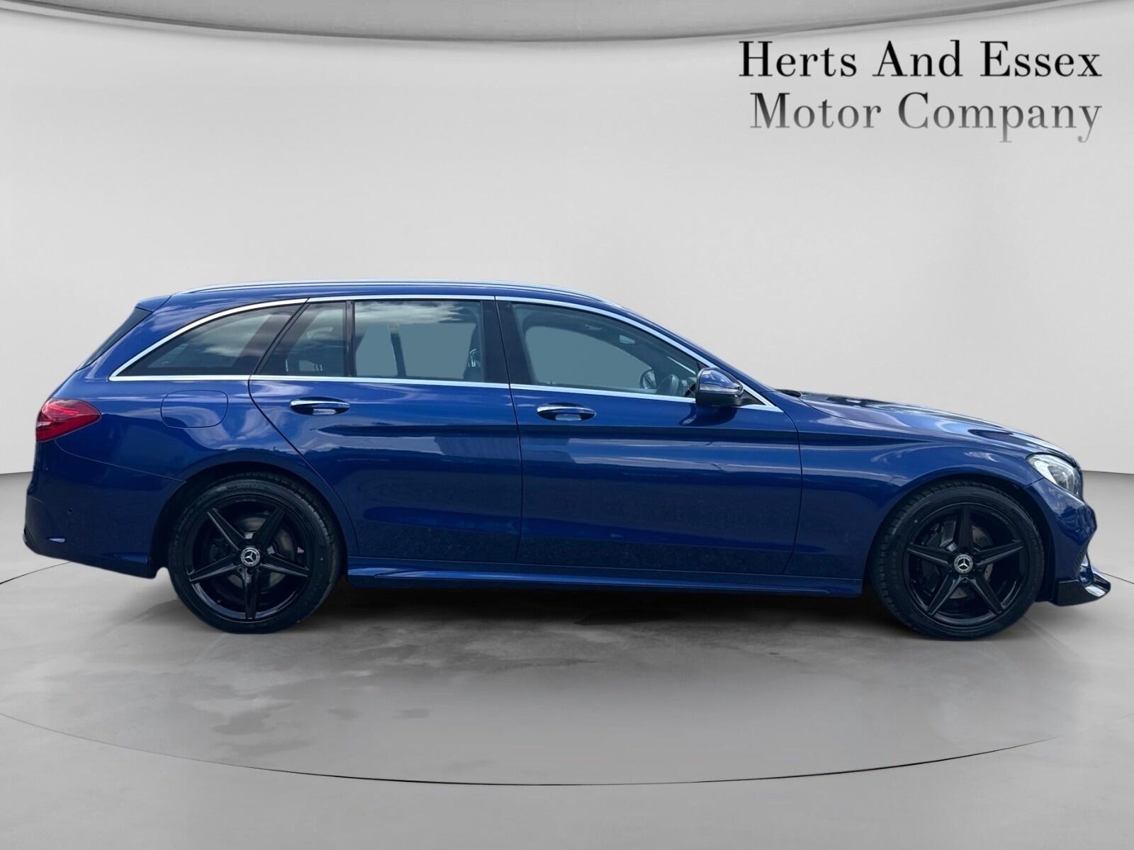 Mercedes-Benz C Class view 7