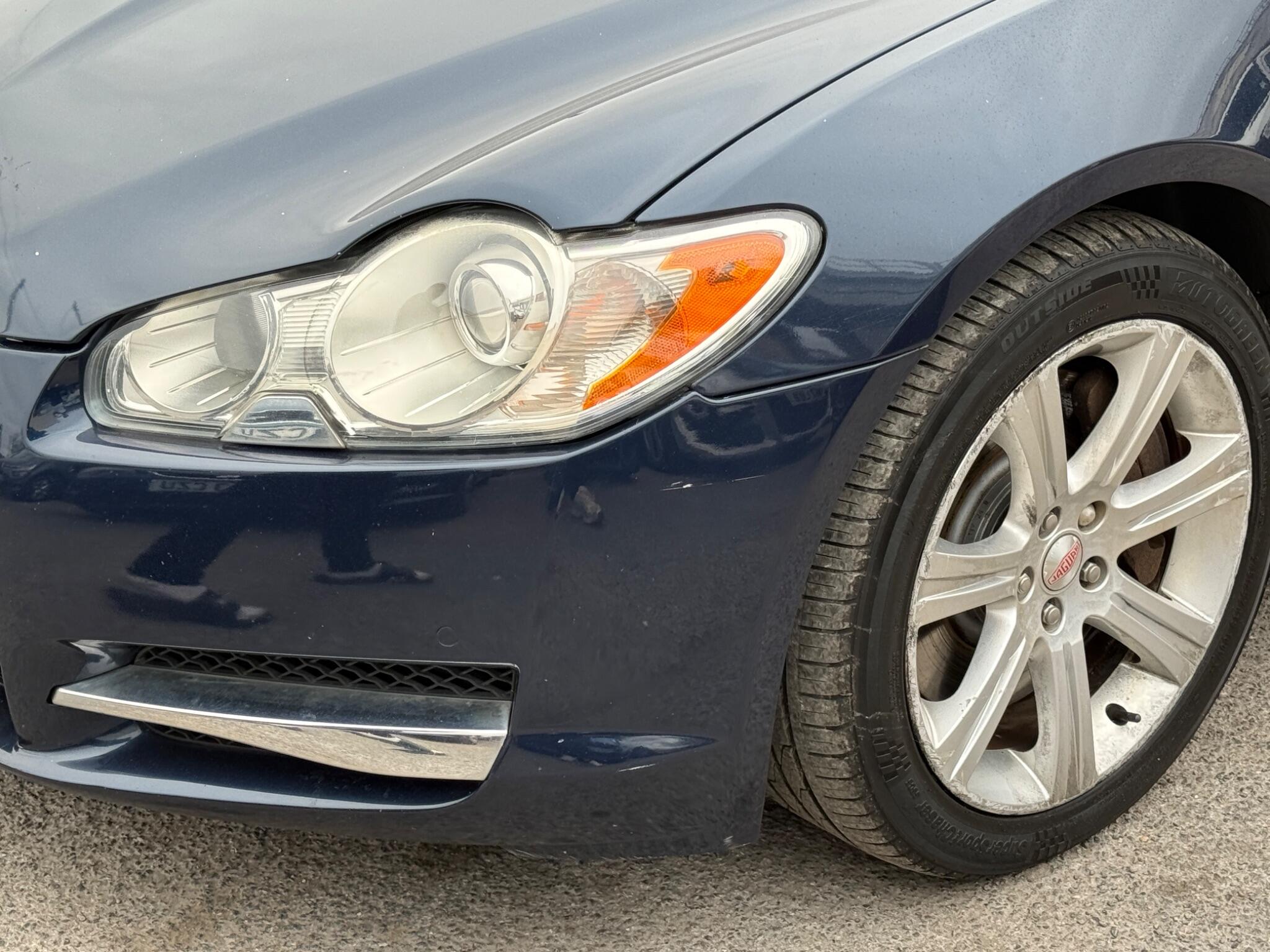 Jaguar XF - Image 23