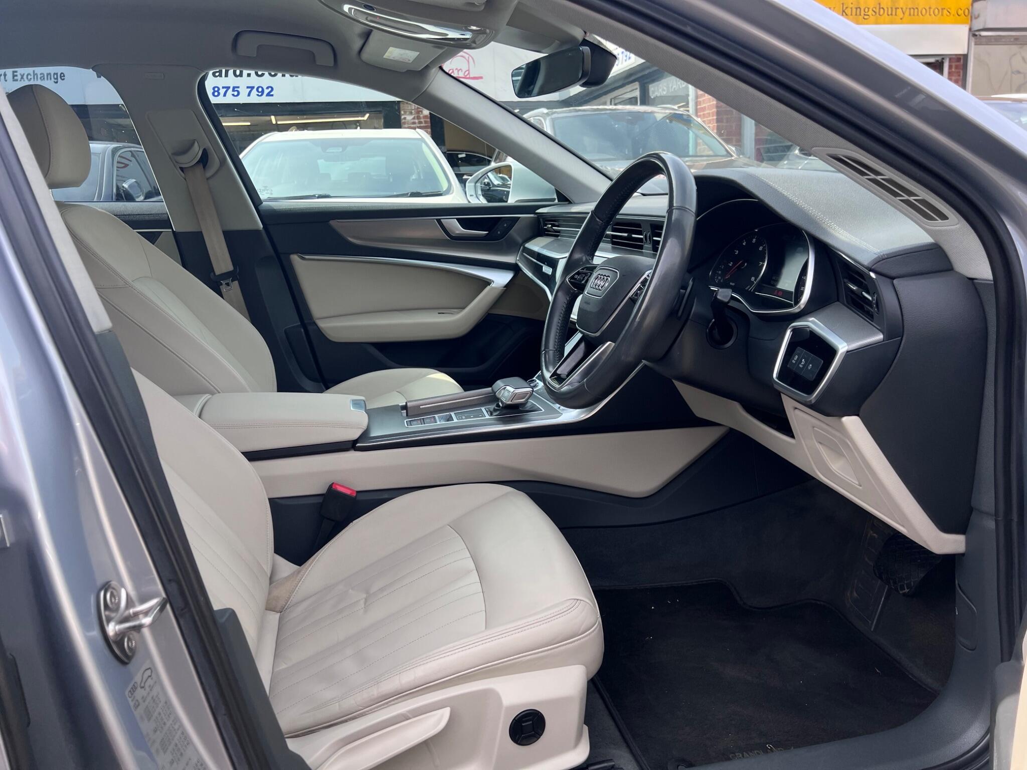 Audi A6 Saloon view 17