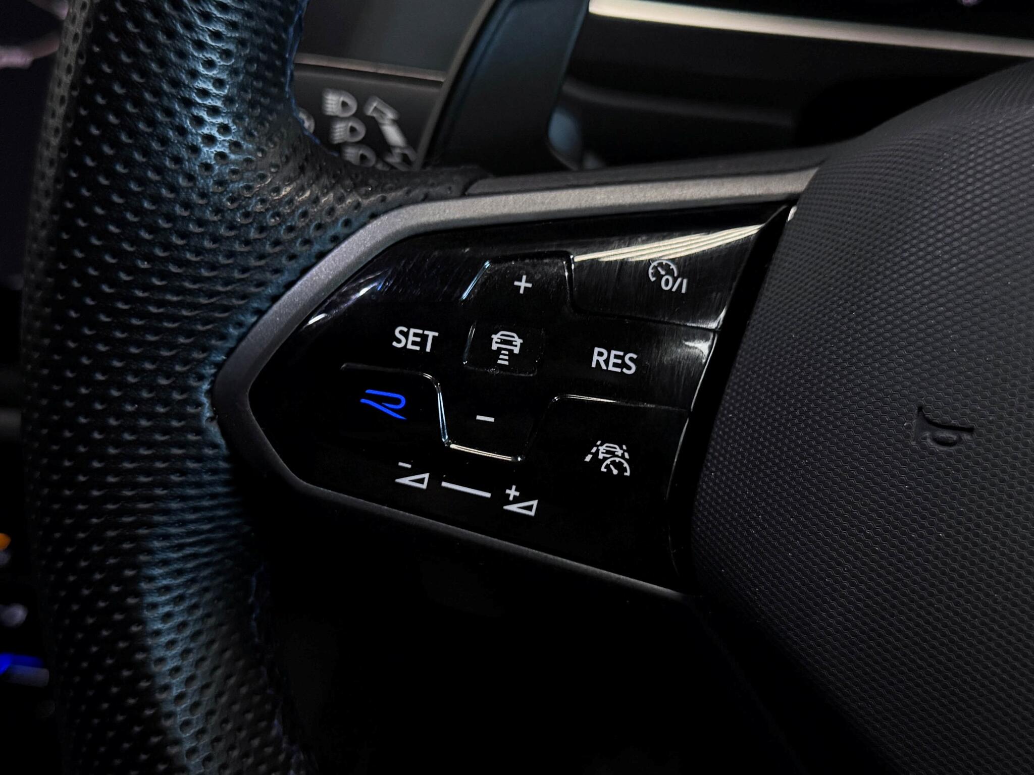 Volkswagen Tiguan view 34