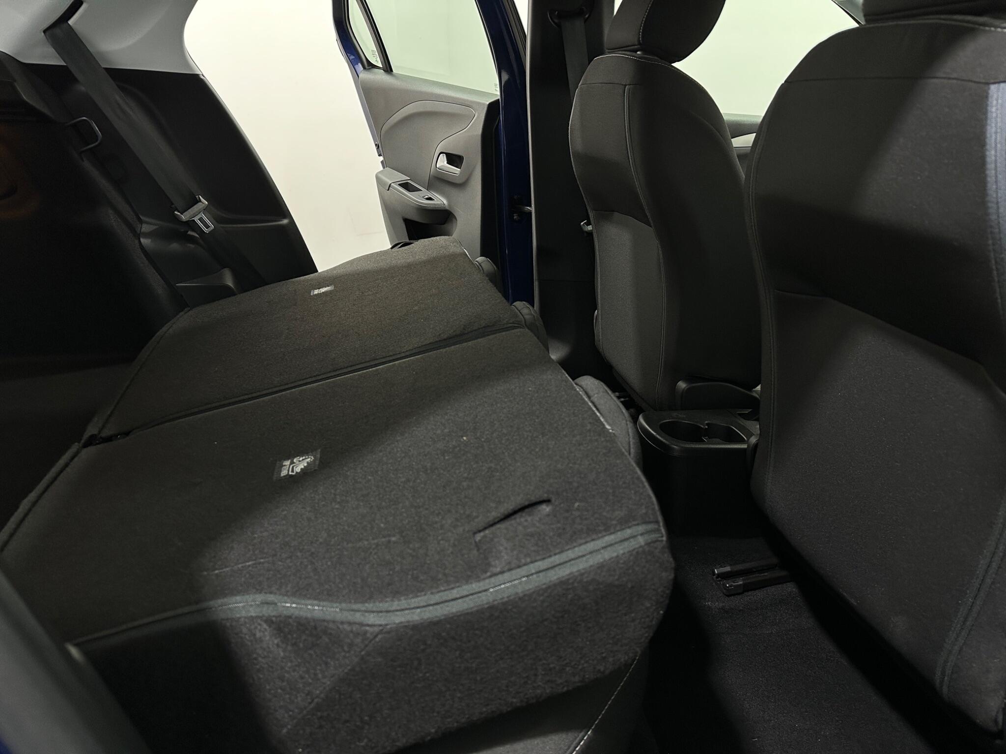Vauxhall Corsa view 43