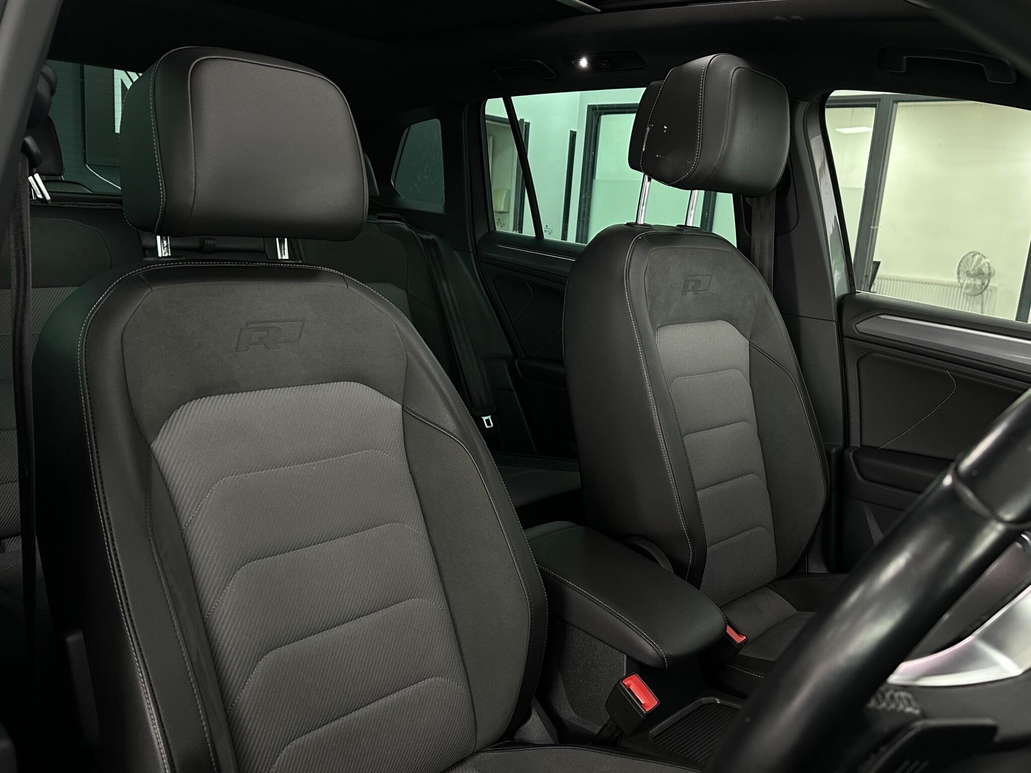 Volkswagen Tiguan view 23