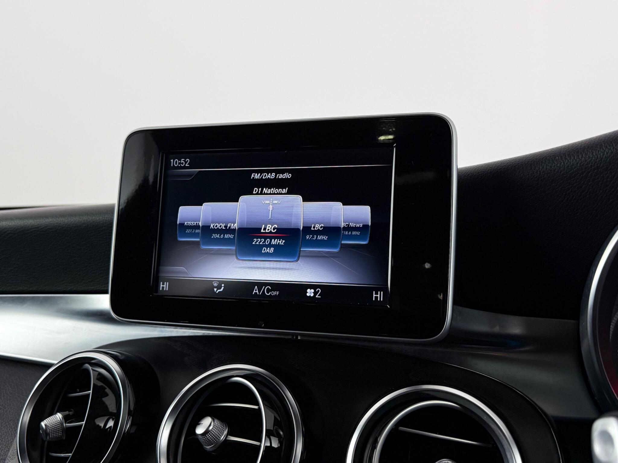 Mercedes-Benz GLC view 25