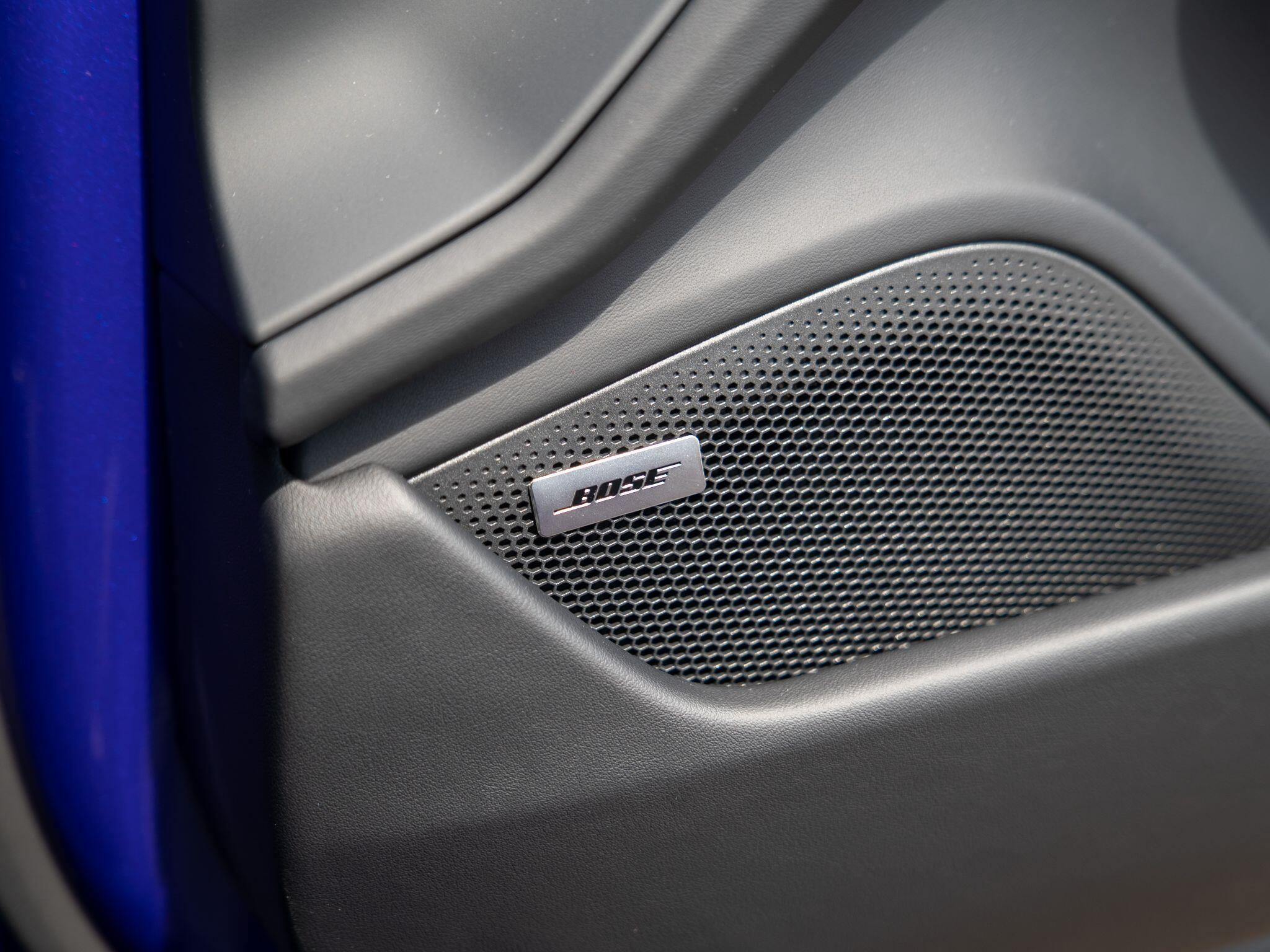 Porsche Taycan view 22