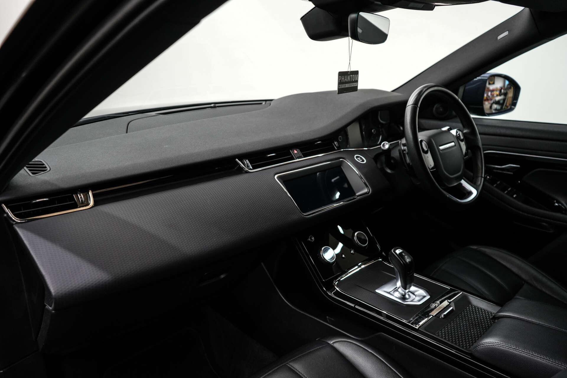 Land Rover Range Rover Evoque view 14